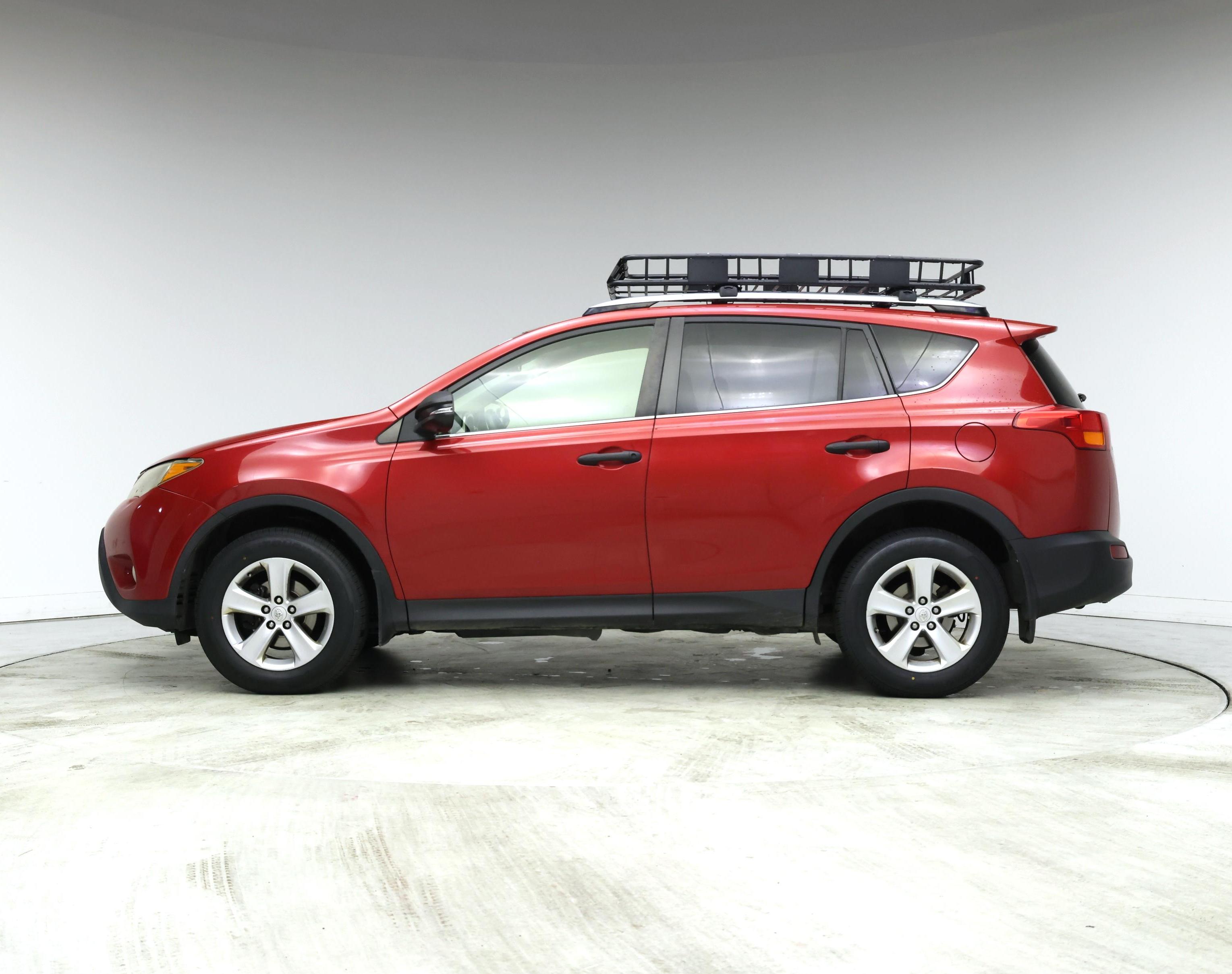 Thumbnail: 2014 Toyota RAV4 - 3