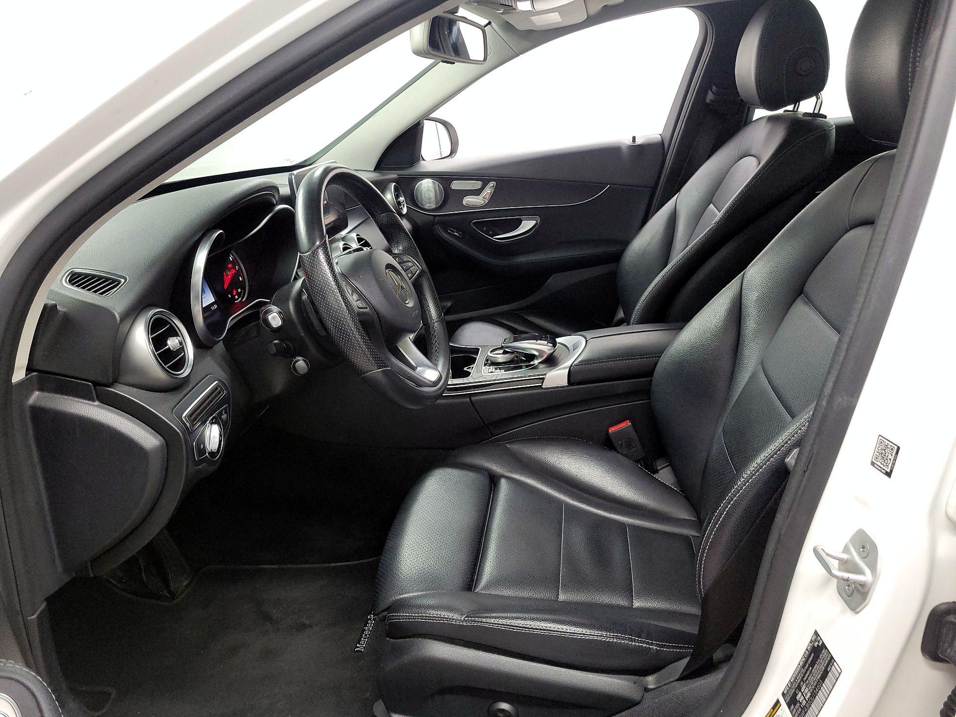 Thumbnail: 2016 Mercedes-Benz C-Class - 11