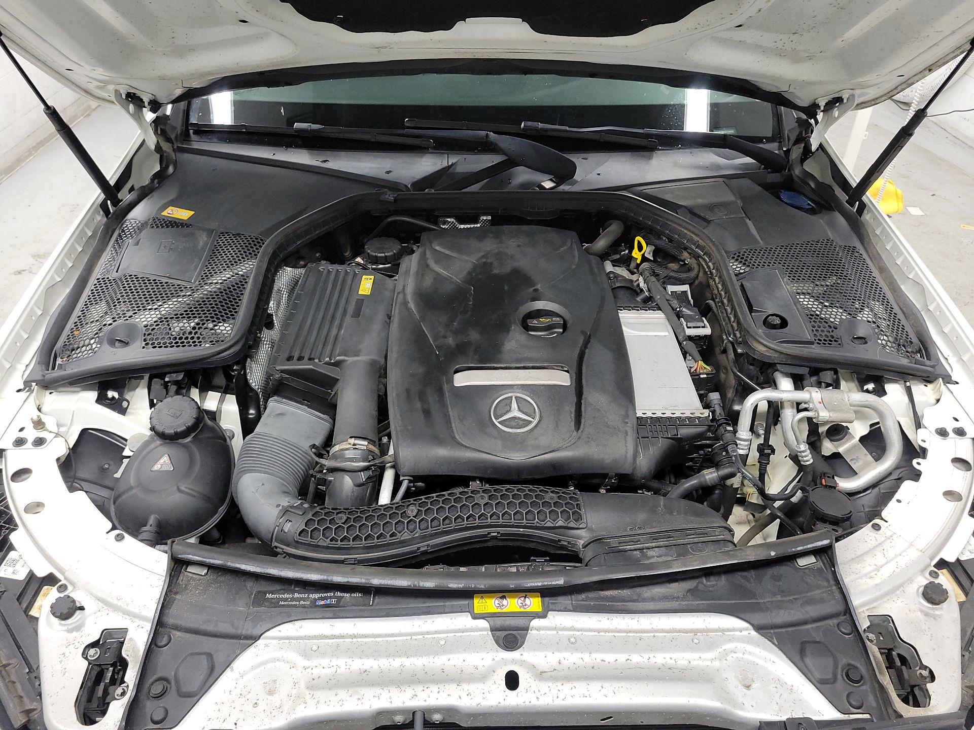 Thumbnail: 2016 Mercedes-Benz C-Class - 20
