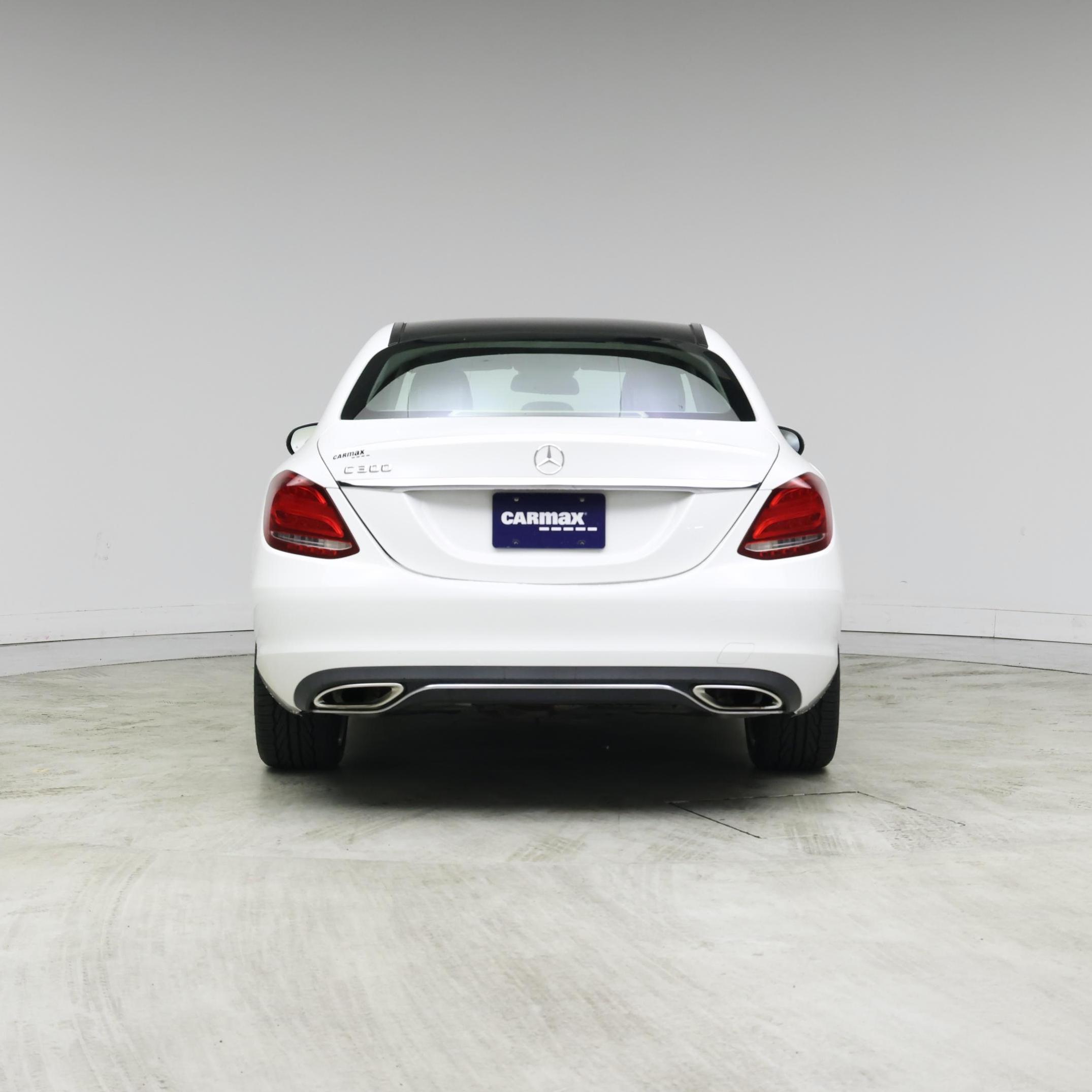 Thumbnail: 2016 Mercedes-Benz C-Class - 6