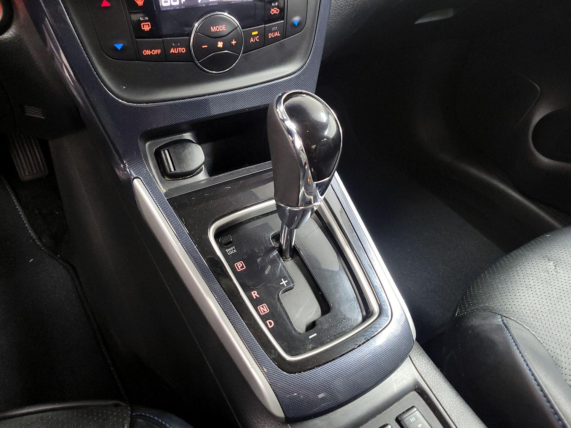 Thumbnail: 2019 Nissan Sentra - 17