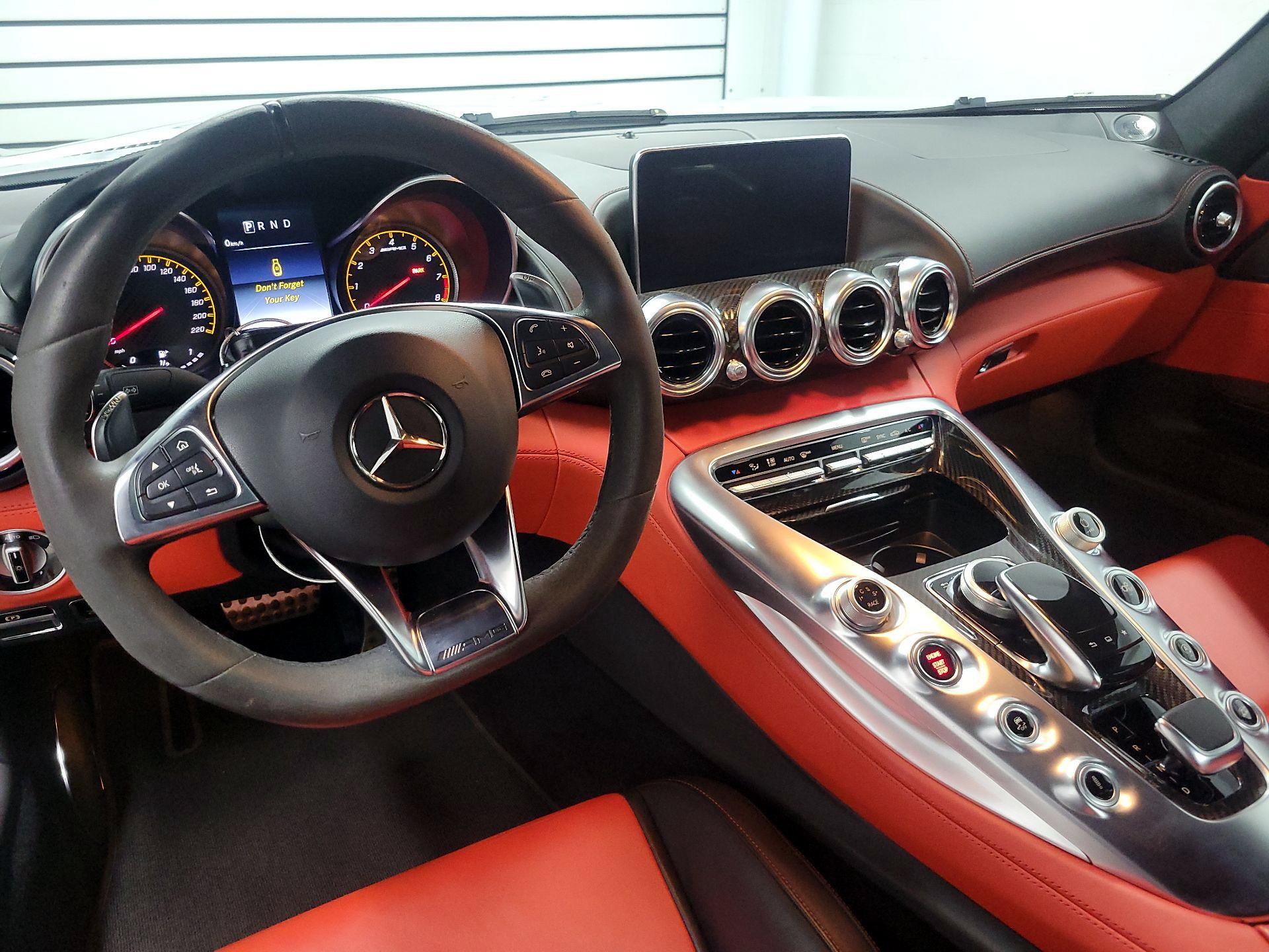Thumbnail: 2016 Mercedes-Benz AMG GT - 9