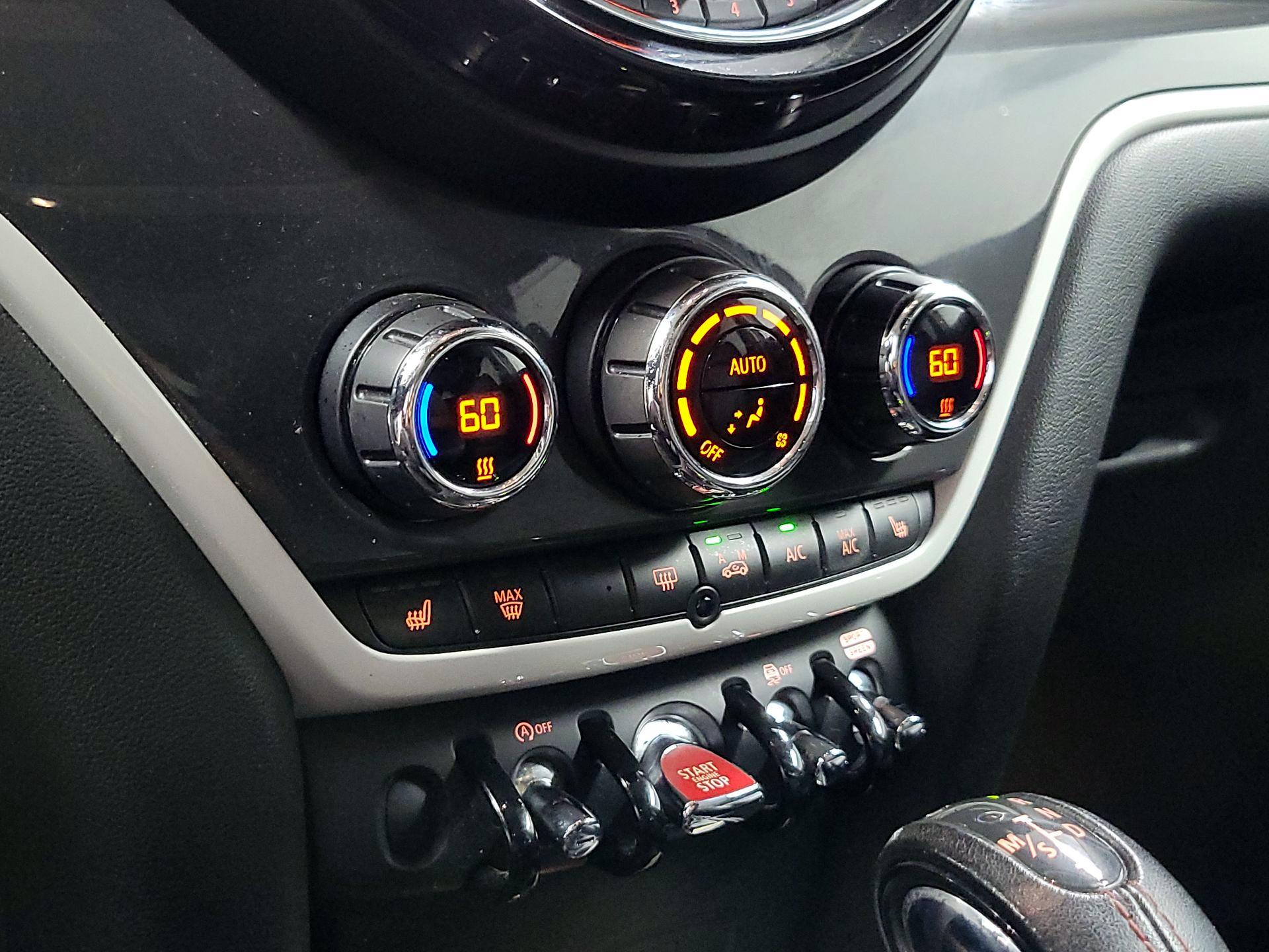Thumbnail: 2019 MINI Cooper Countryman - 15