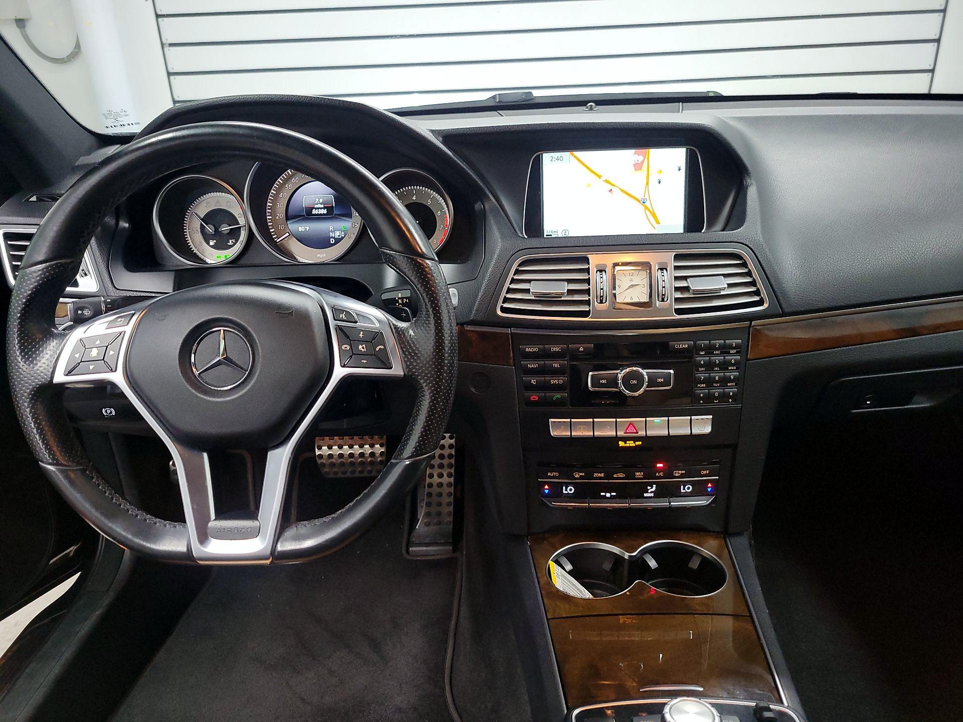 Thumbnail: 2015 Mercedes-Benz E-Class - 9