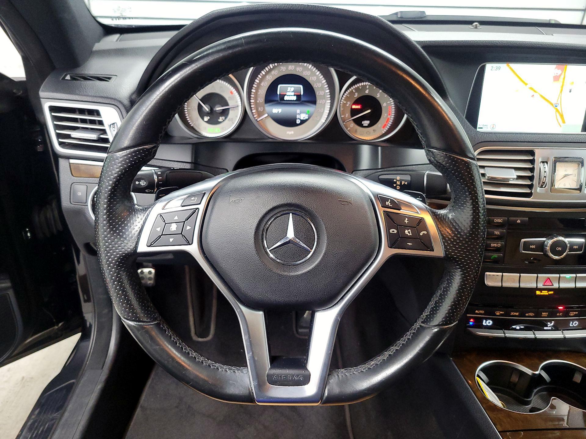 Thumbnail: 2015 Mercedes-Benz E-Class - 10