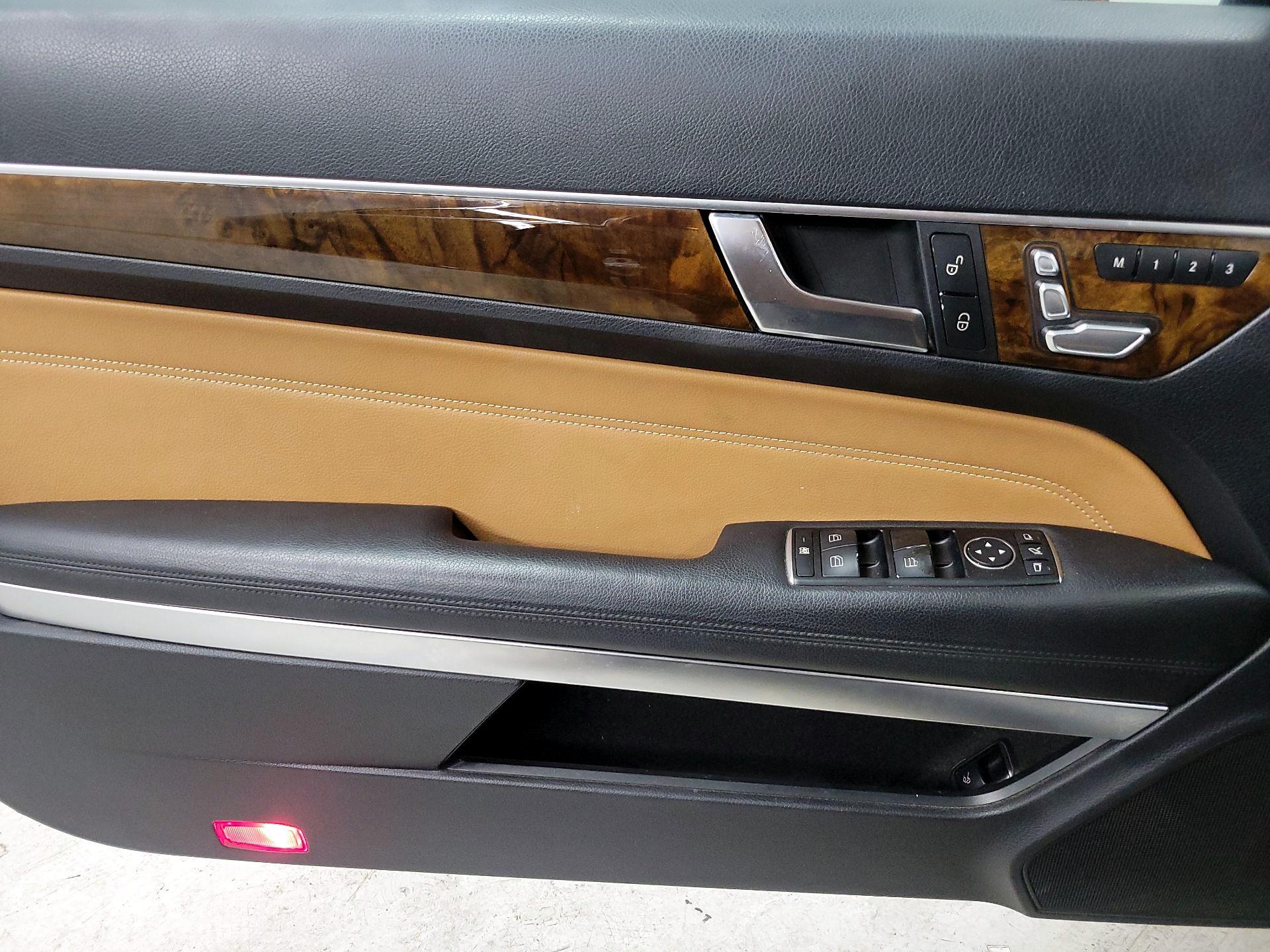 Thumbnail: 2015 Mercedes-Benz E-Class - 12