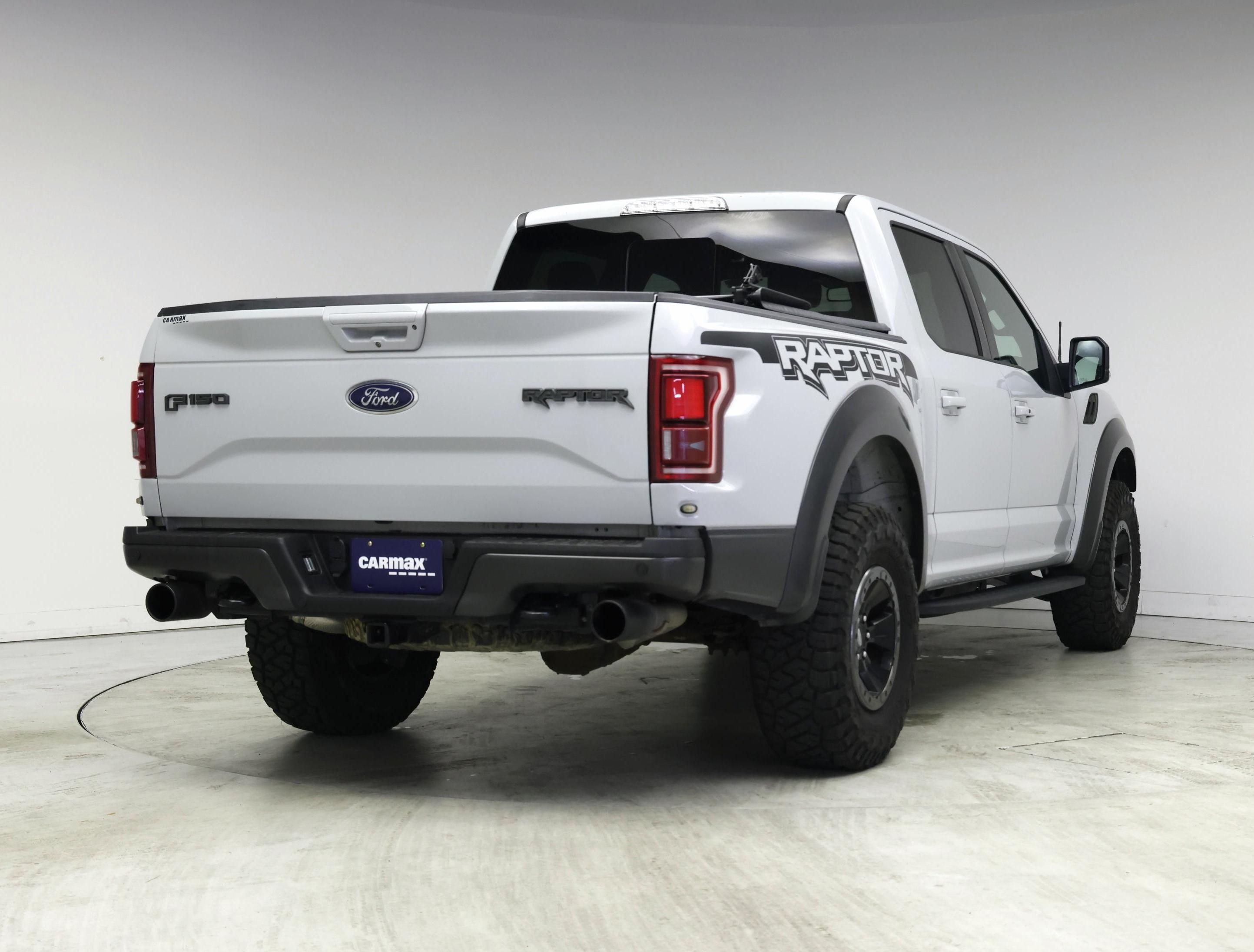 Thumbnail: 2017 Ford F-150 - 8