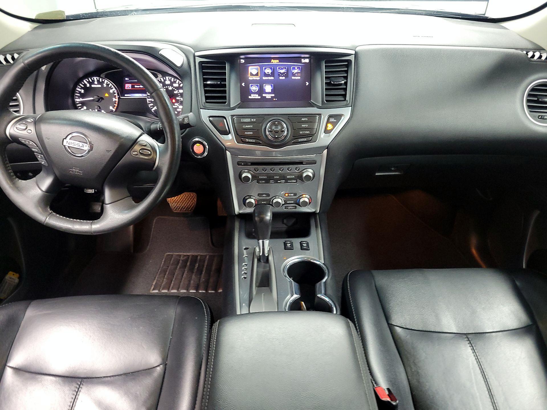Thumbnail: 2017 Nissan Pathfinder - 9