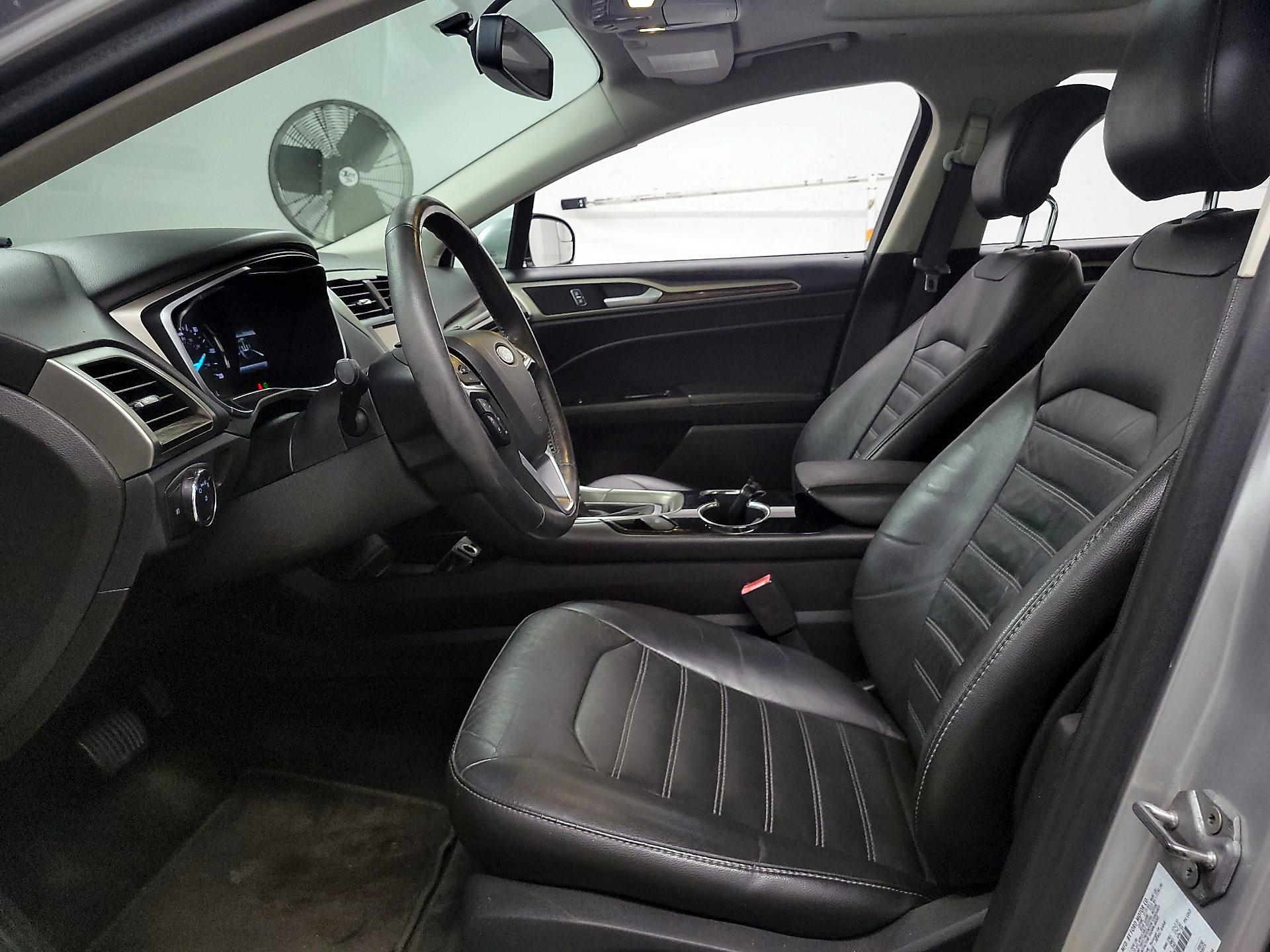 Thumbnail: 2014 Ford Fusion - 11