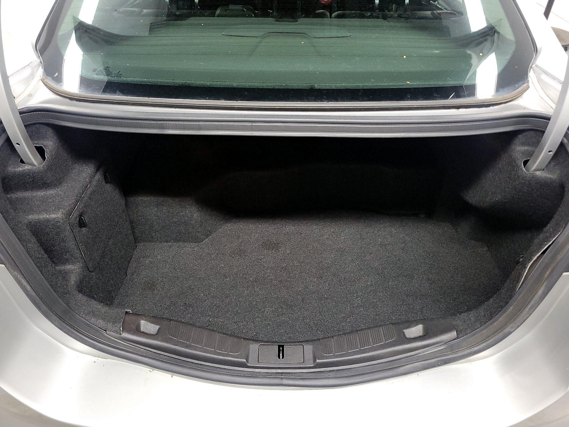 Thumbnail: 2014 Ford Fusion - 20
