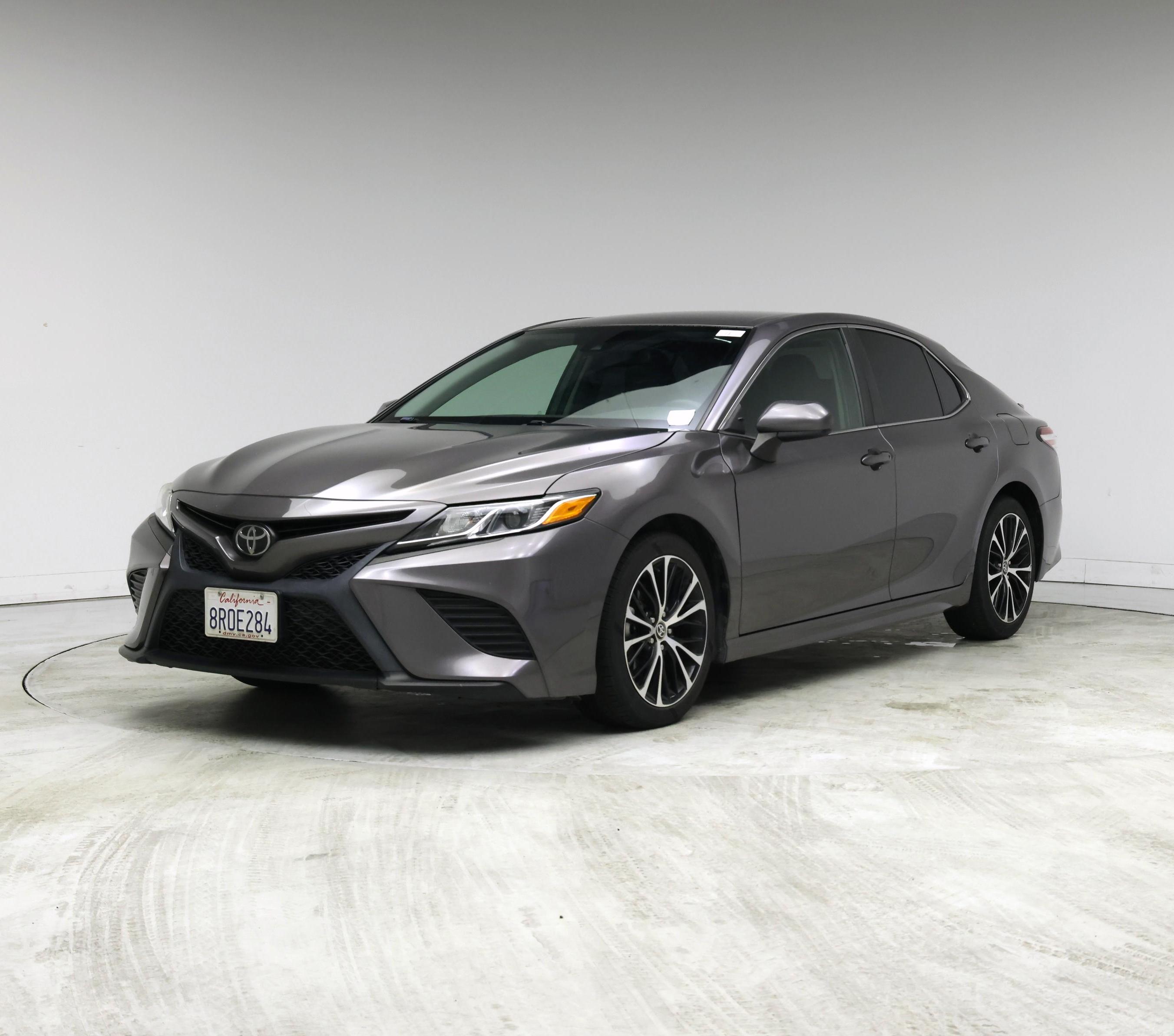 Thumbnail: 2020 Toyota Camry - 4