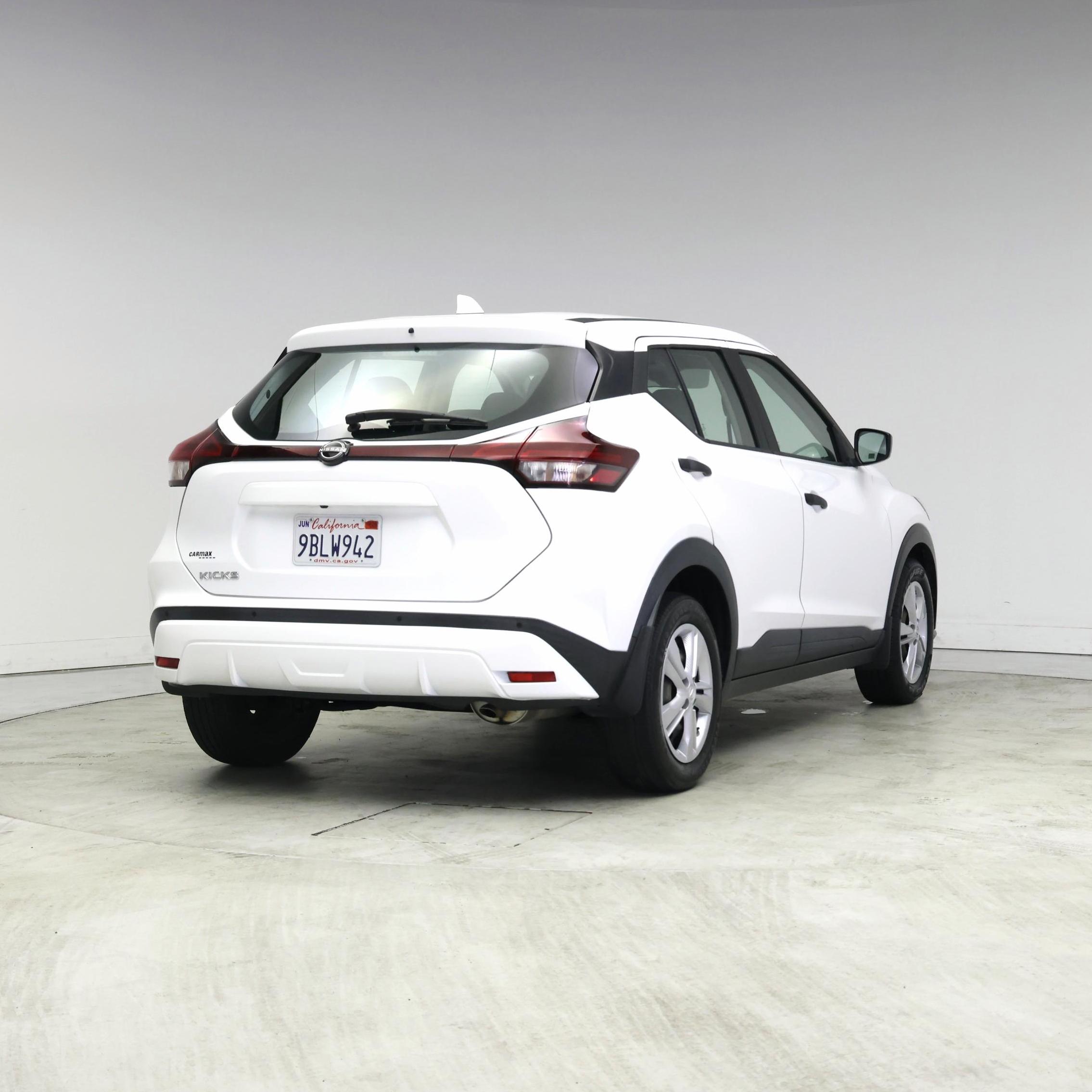 Thumbnail: 2022 Nissan Kicks - 8