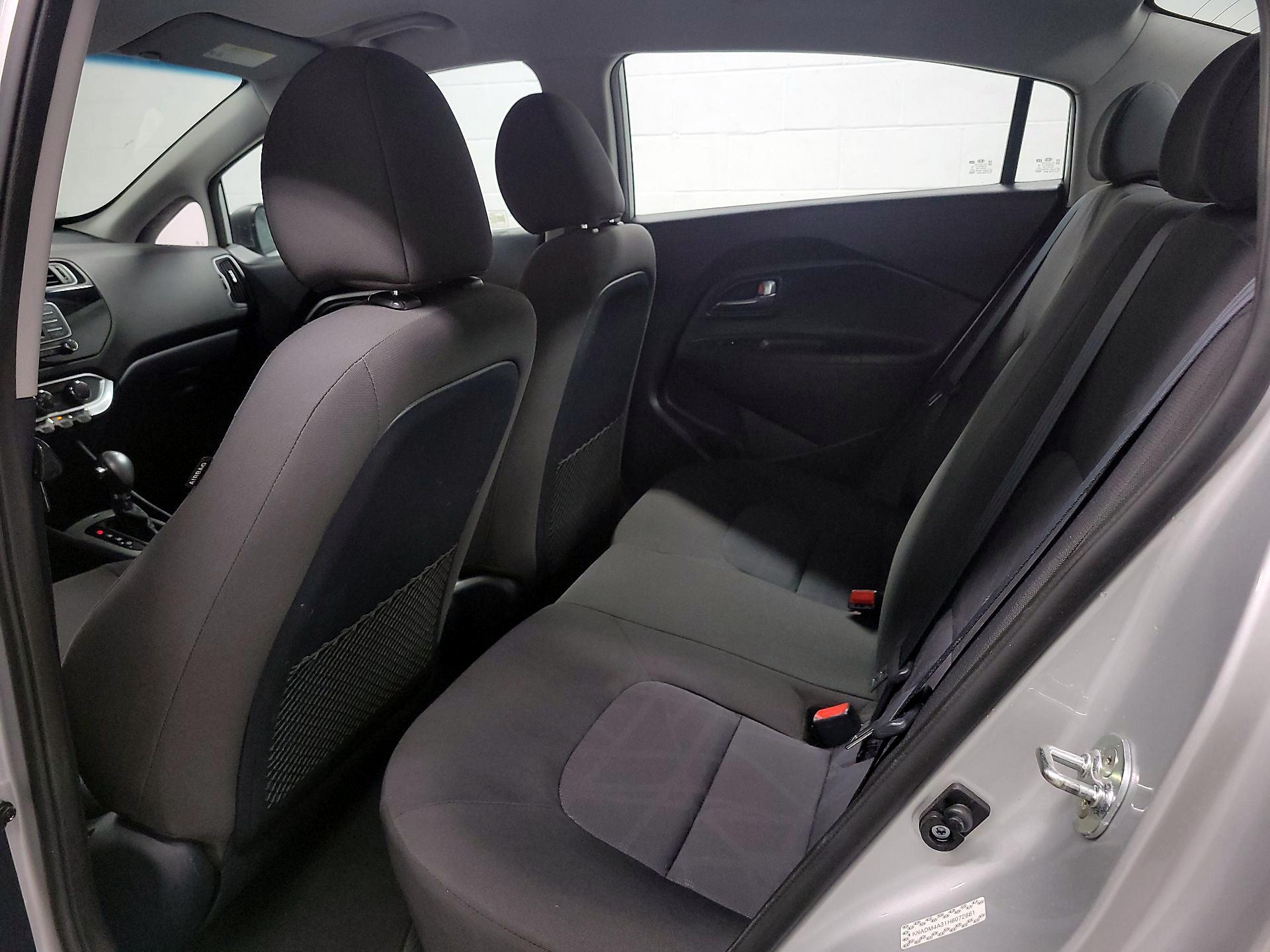 Thumbnail: 2017 Kia Rio - 17