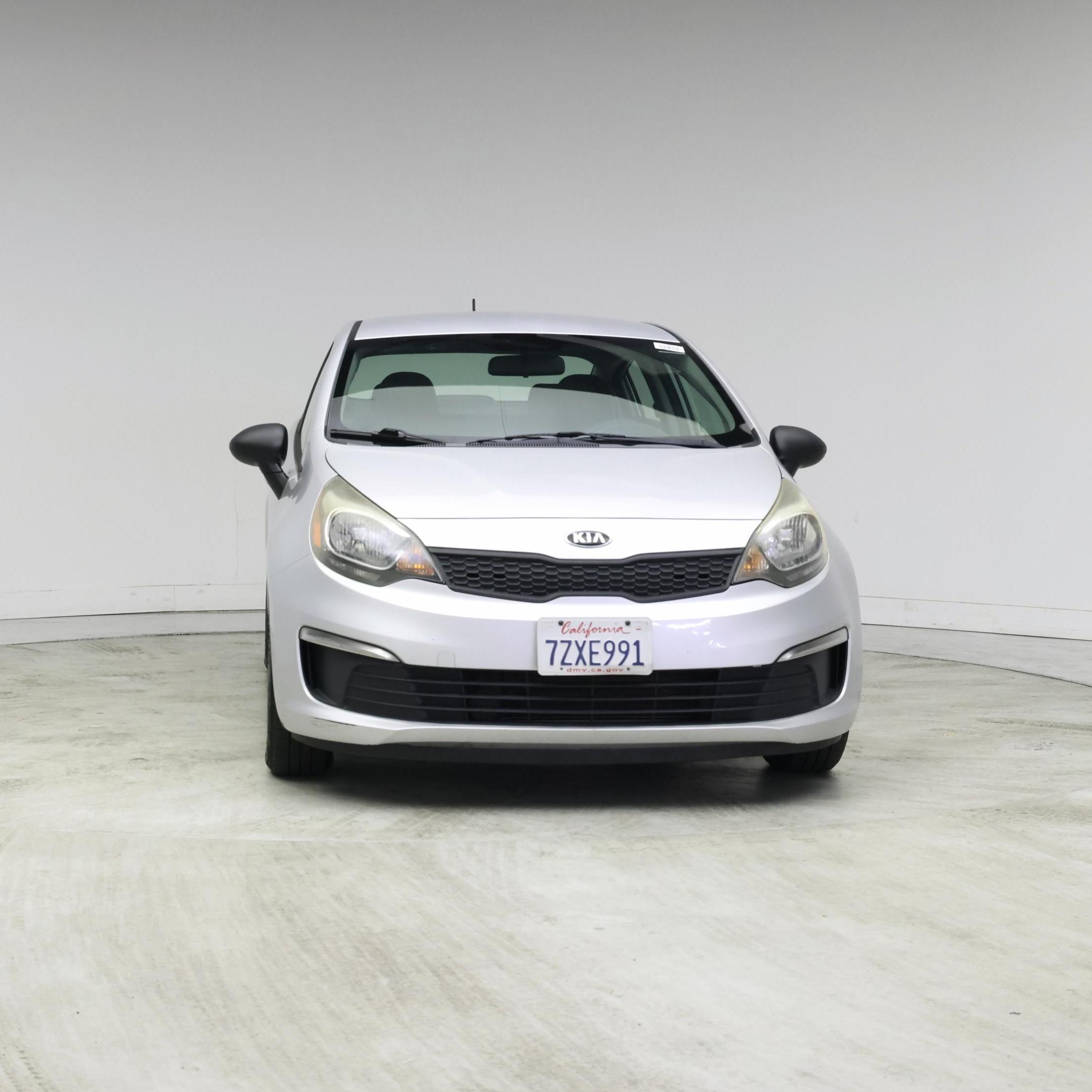 Thumbnail: 2017 Kia Rio - 5