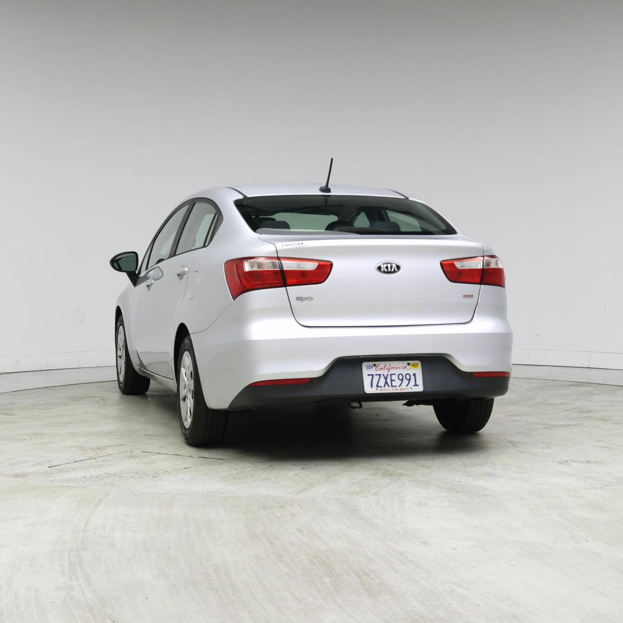 Thumbnail: 2017 Kia Rio - 6