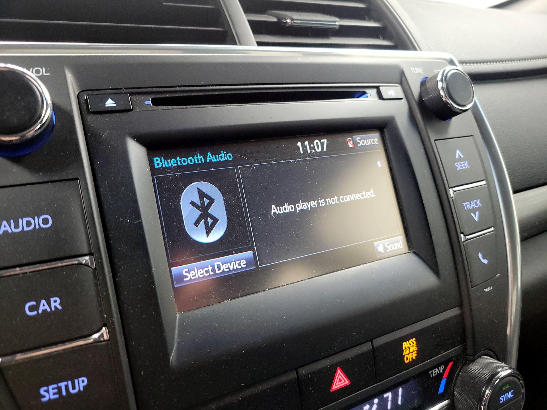 Thumbnail: 2016 Toyota Camry - 15