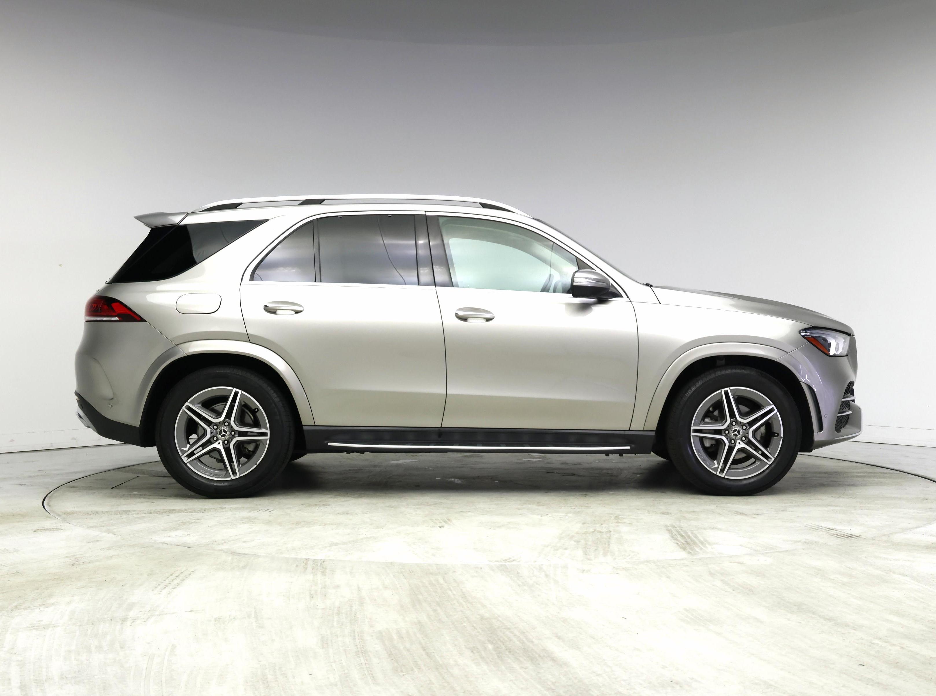 Thumbnail: 2022 Mercedes-Benz GLE - 7