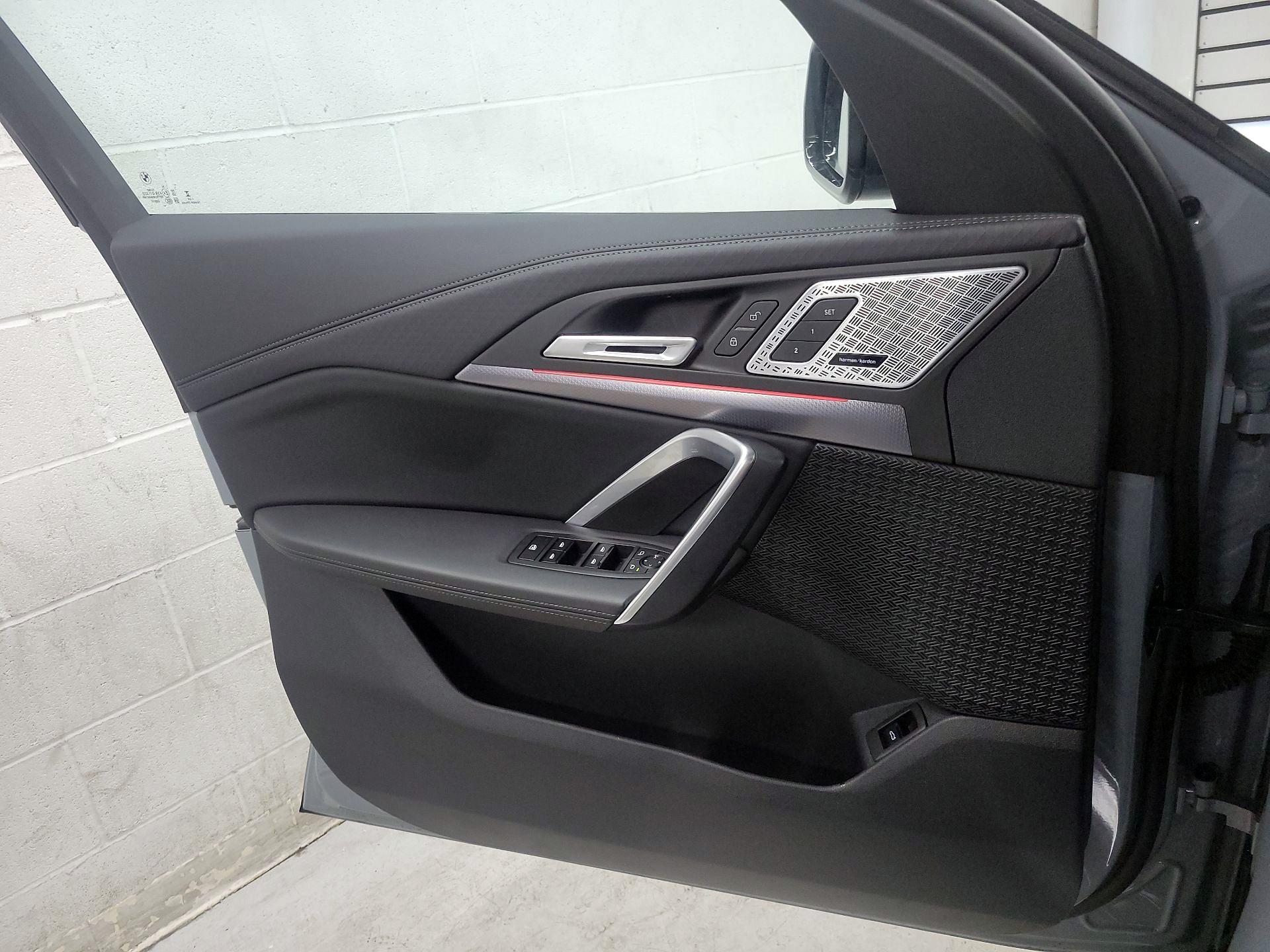 Thumbnail: 2025 BMW X2 - 12