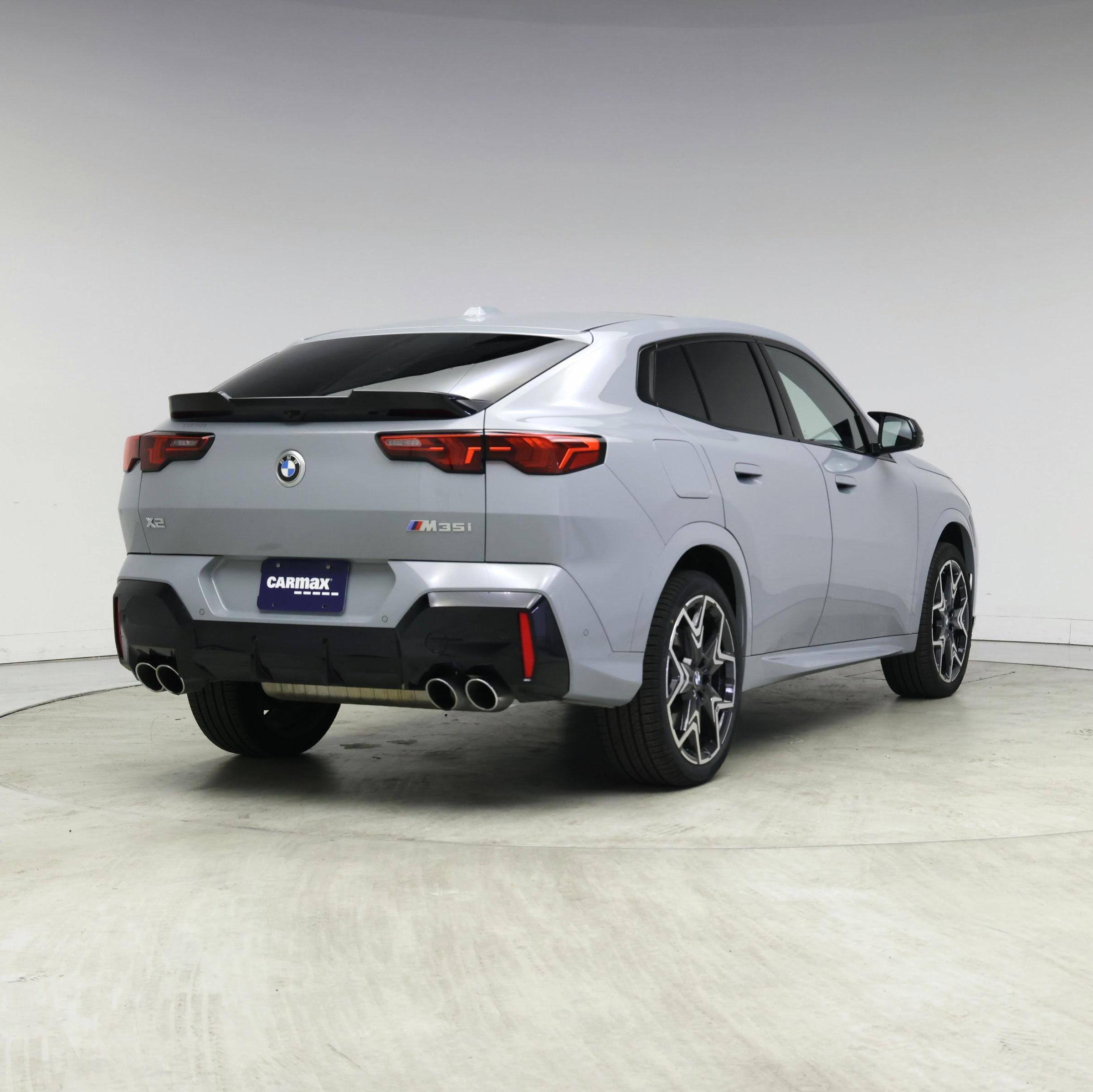 Thumbnail: 2025 BMW X2 - 8