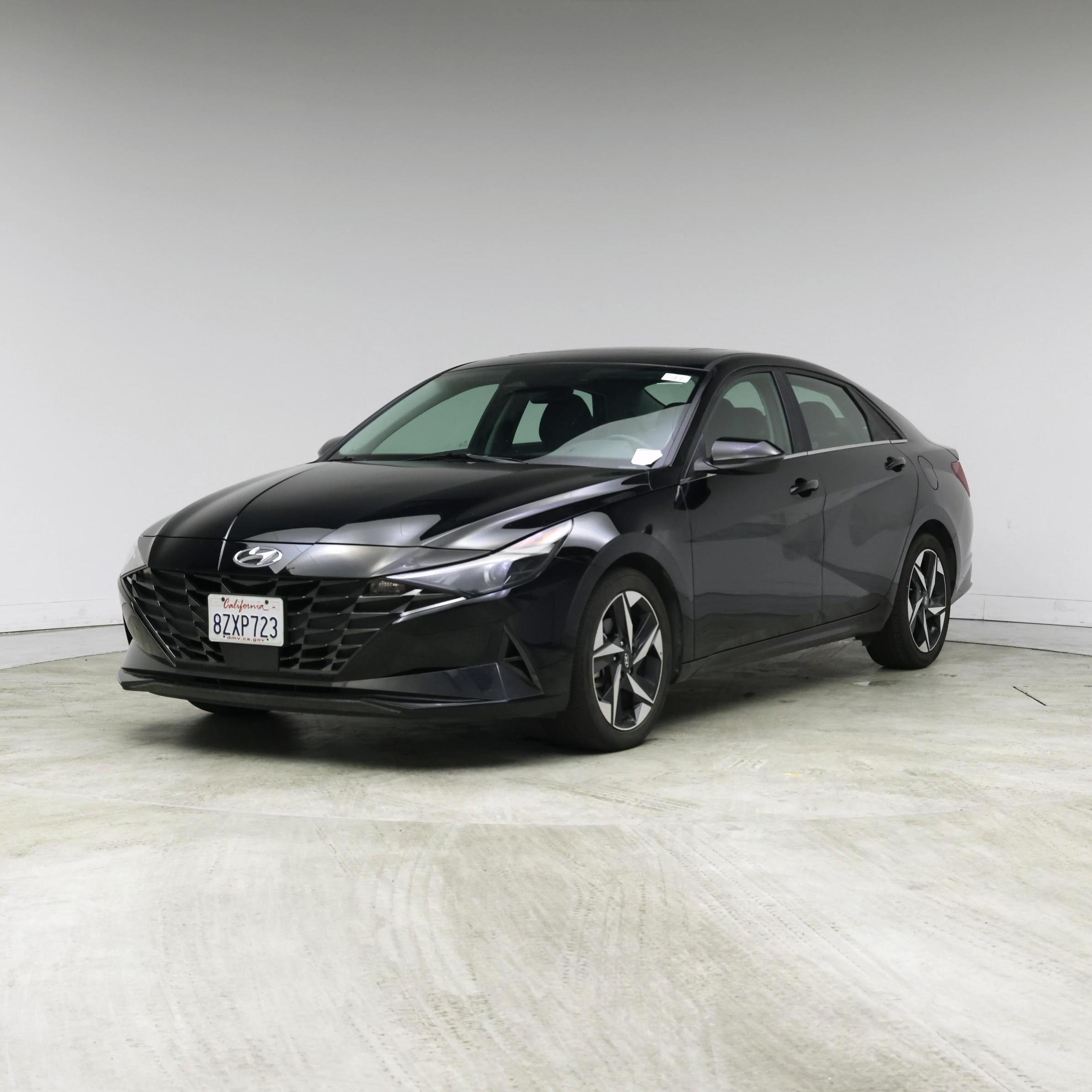 Thumbnail: 2022 Hyundai Elantra - 4
