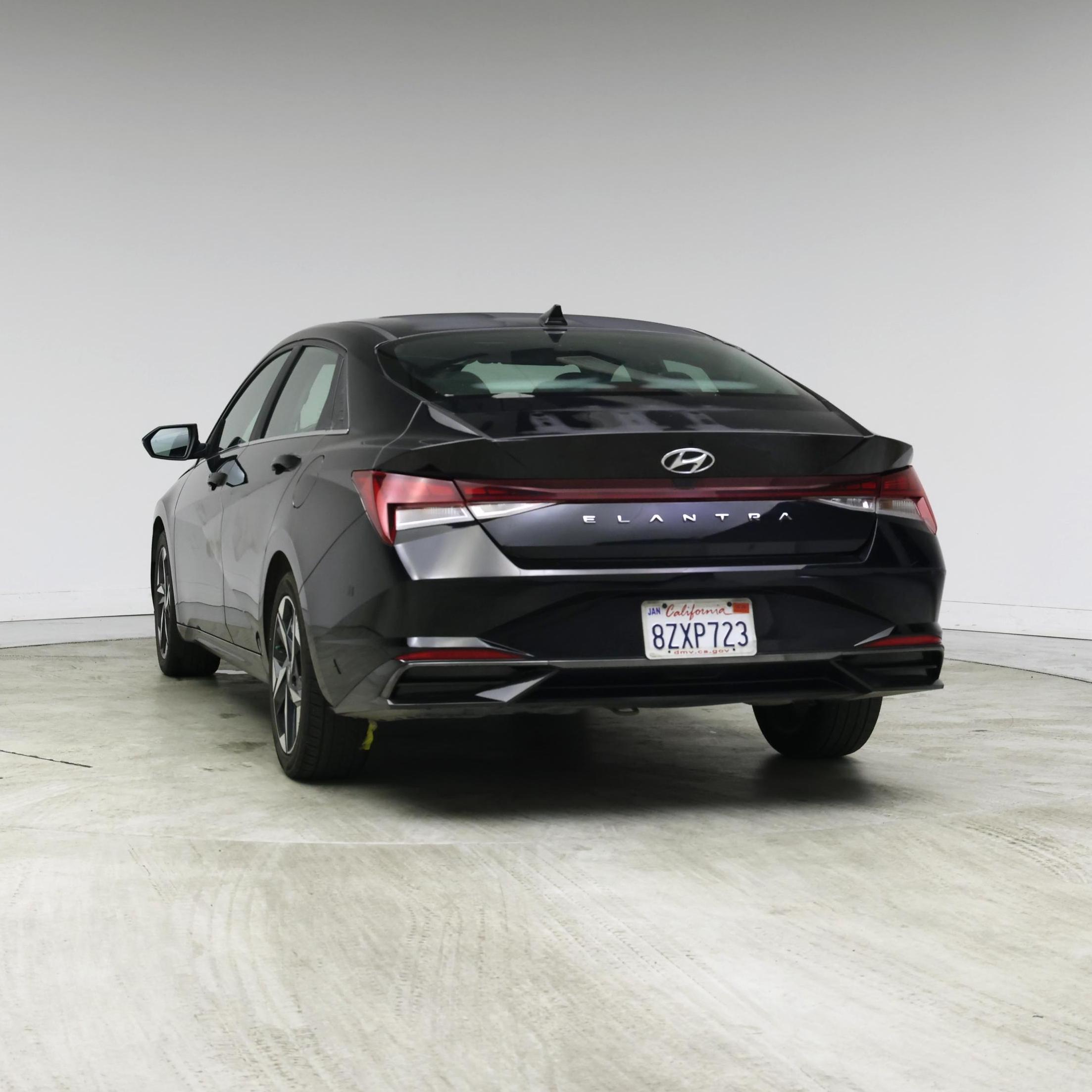 Thumbnail: 2022 Hyundai Elantra - 6