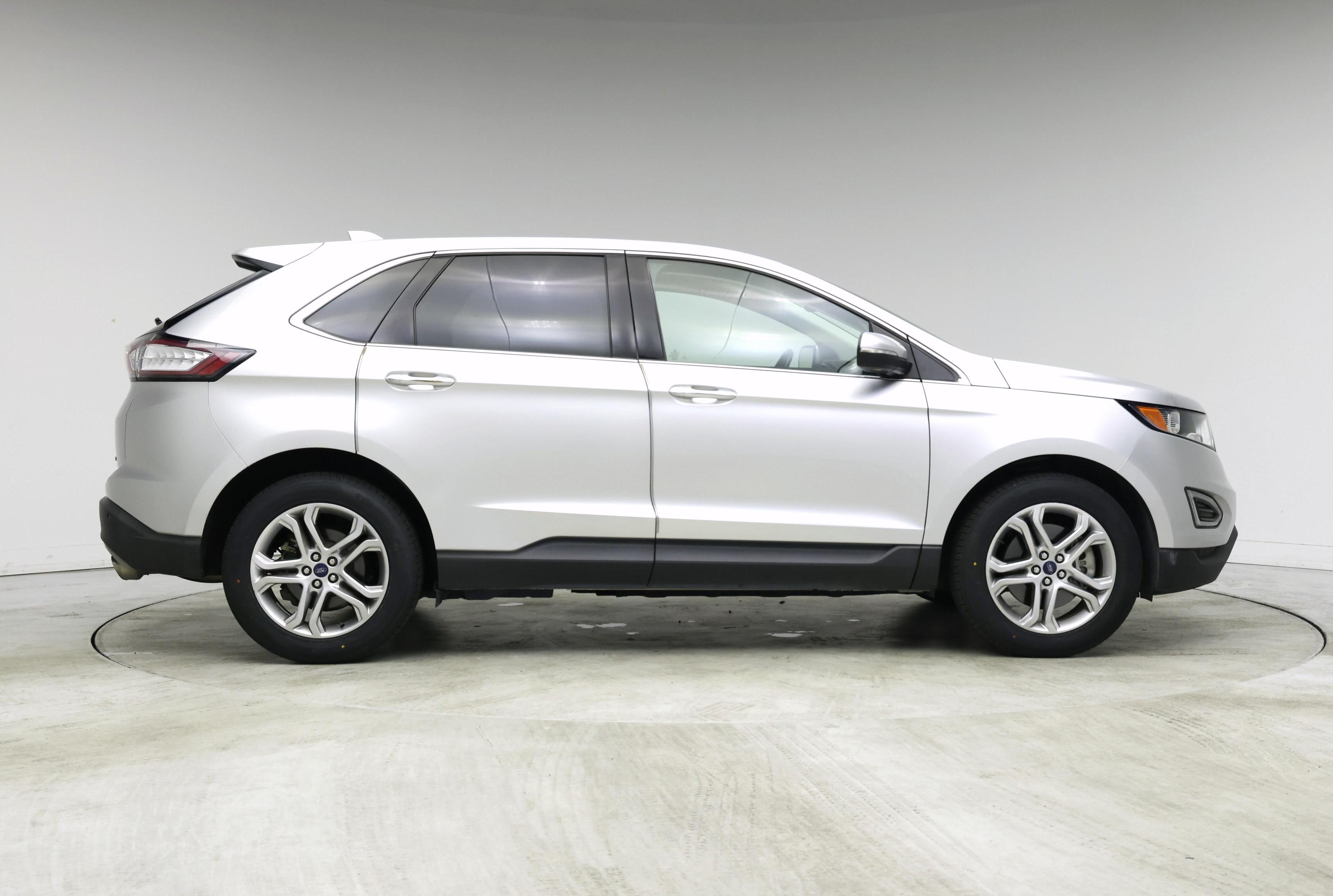 Thumbnail: 2016 Ford Edge - 7
