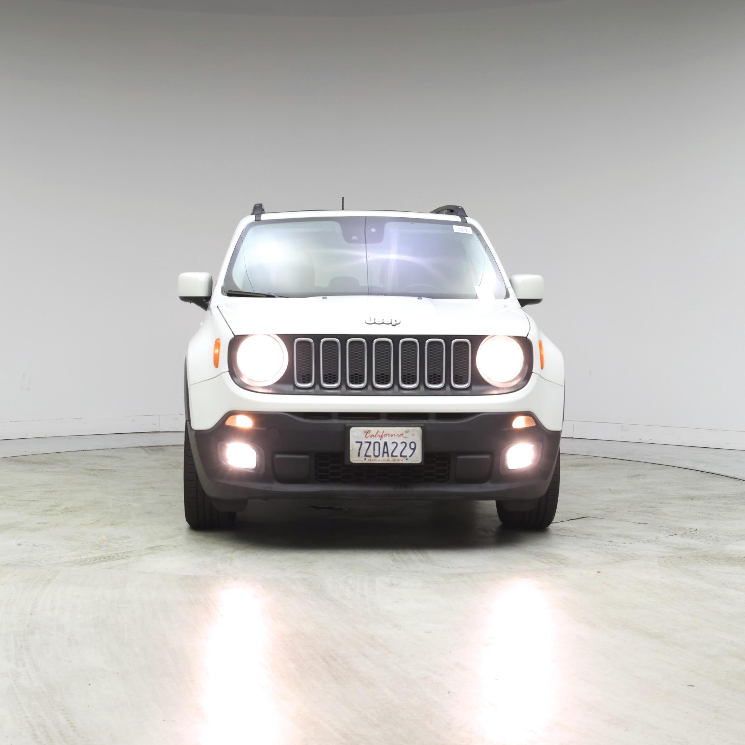 Thumbnail: 2017 Jeep Renegade - 5