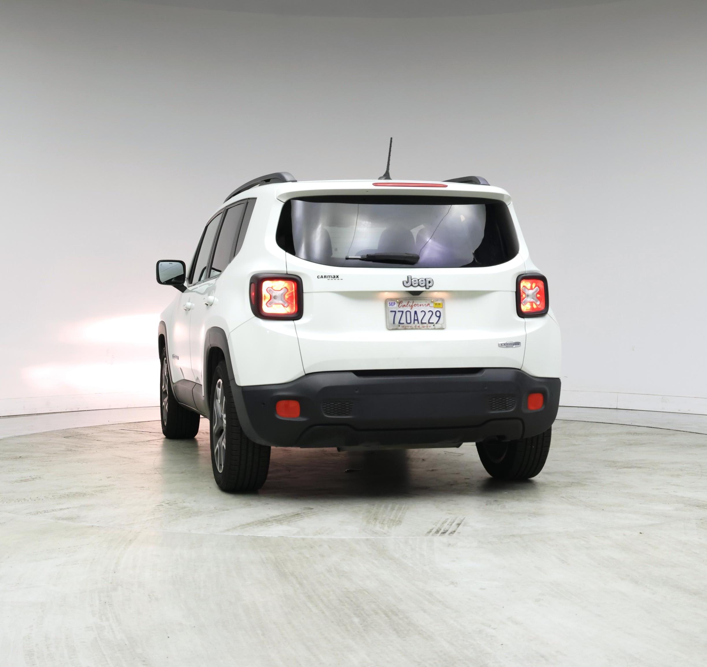 Thumbnail: 2017 Jeep Renegade - 6