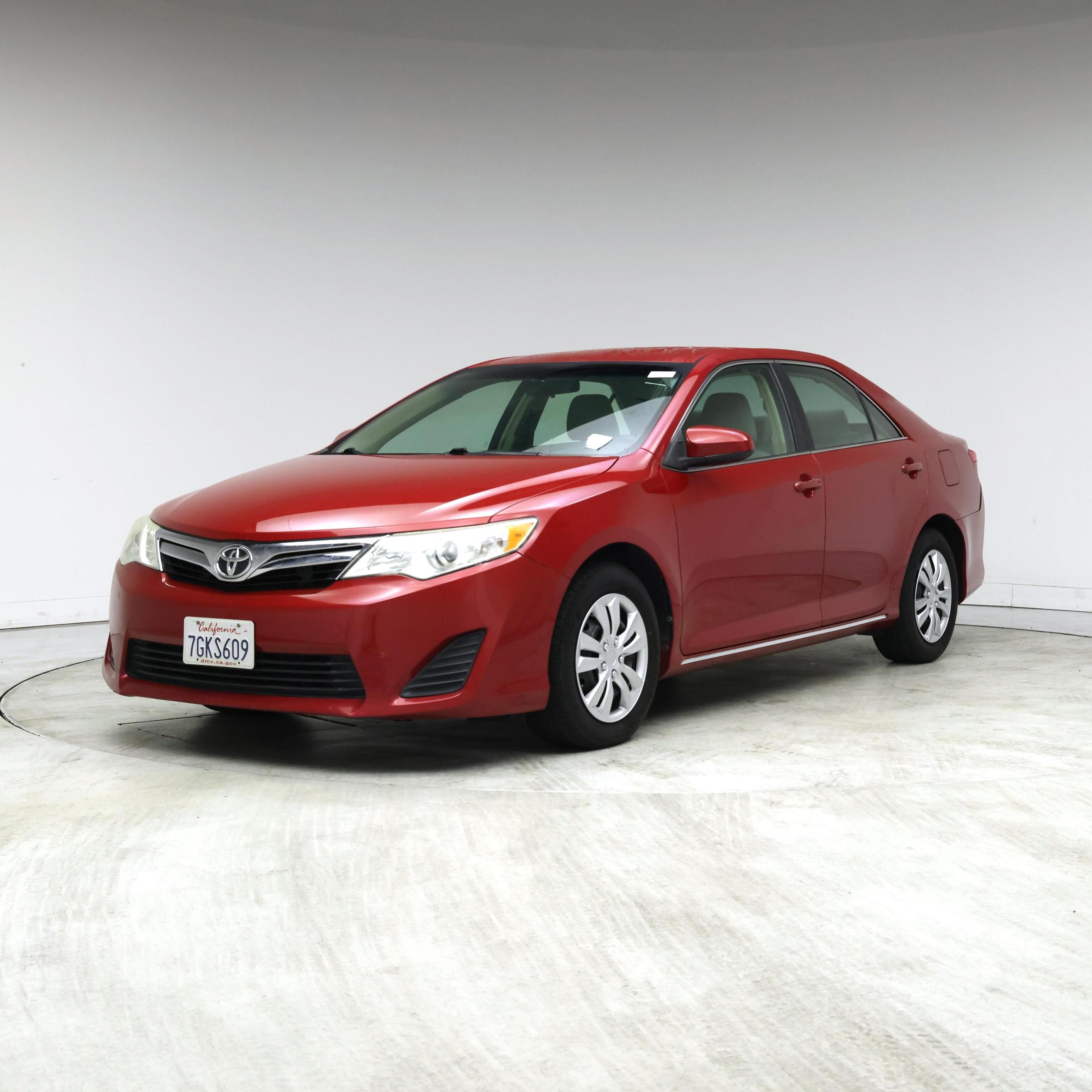 Thumbnail: 2014 Toyota Camry - 4
