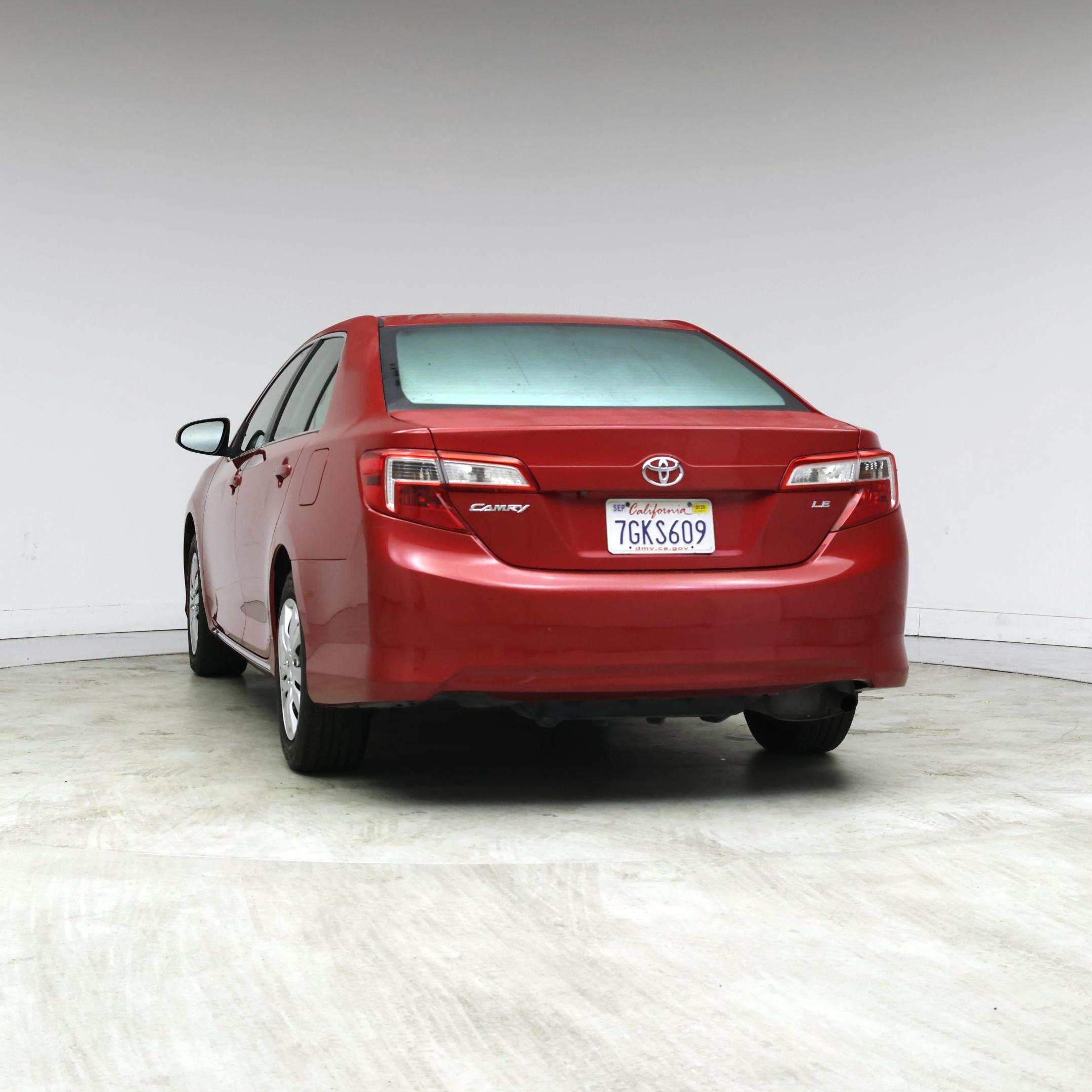 Thumbnail: 2014 Toyota Camry - 6