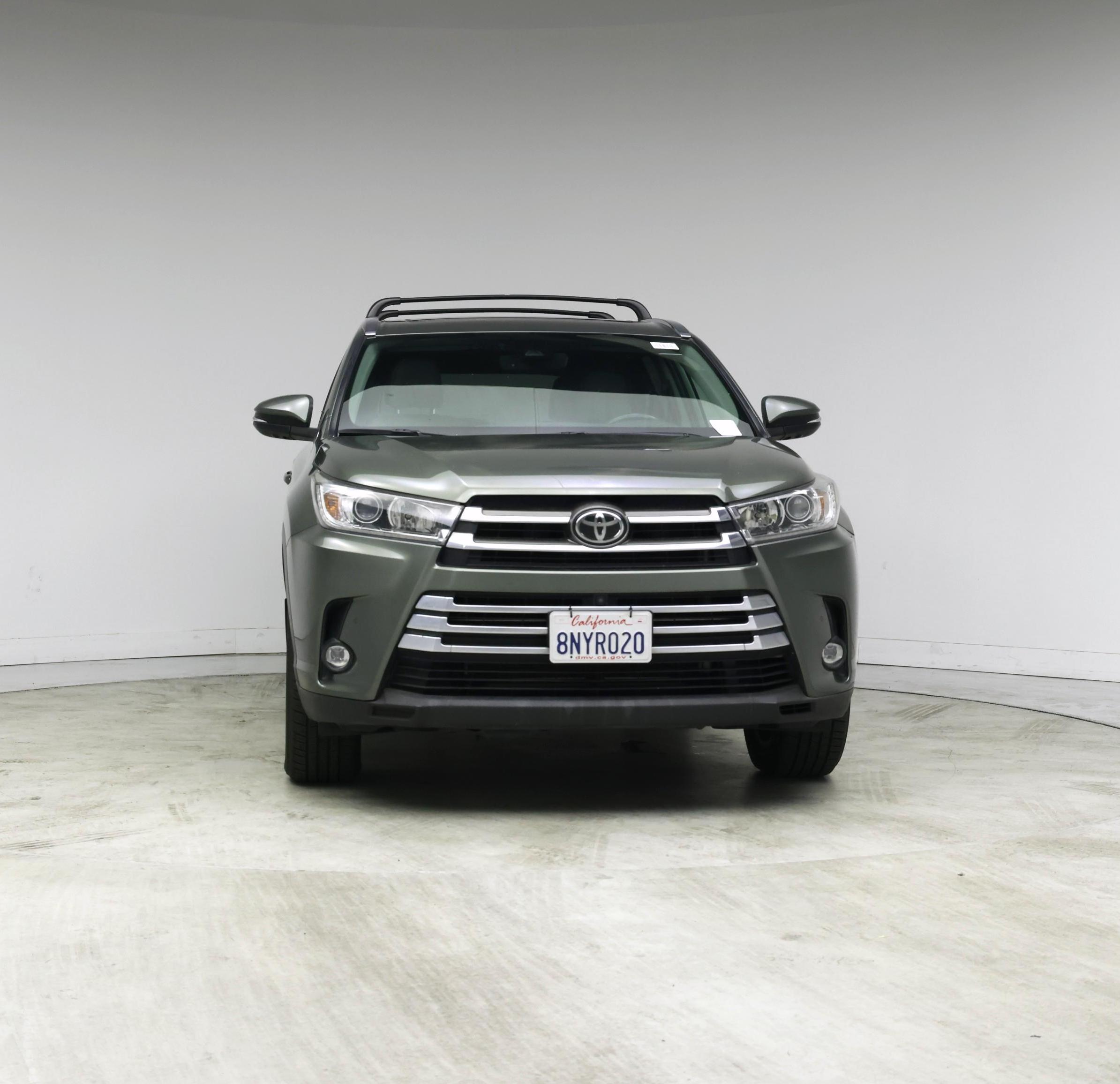 Thumbnail: 2019 Toyota Highlander - 5