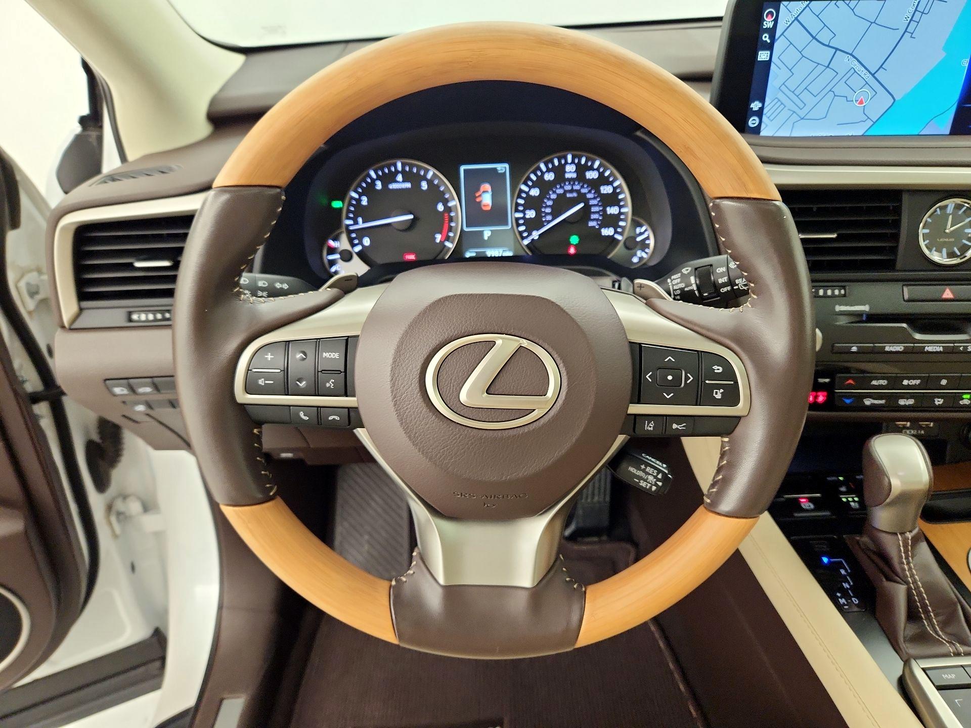 Thumbnail: 2020 Lexus RX - 10