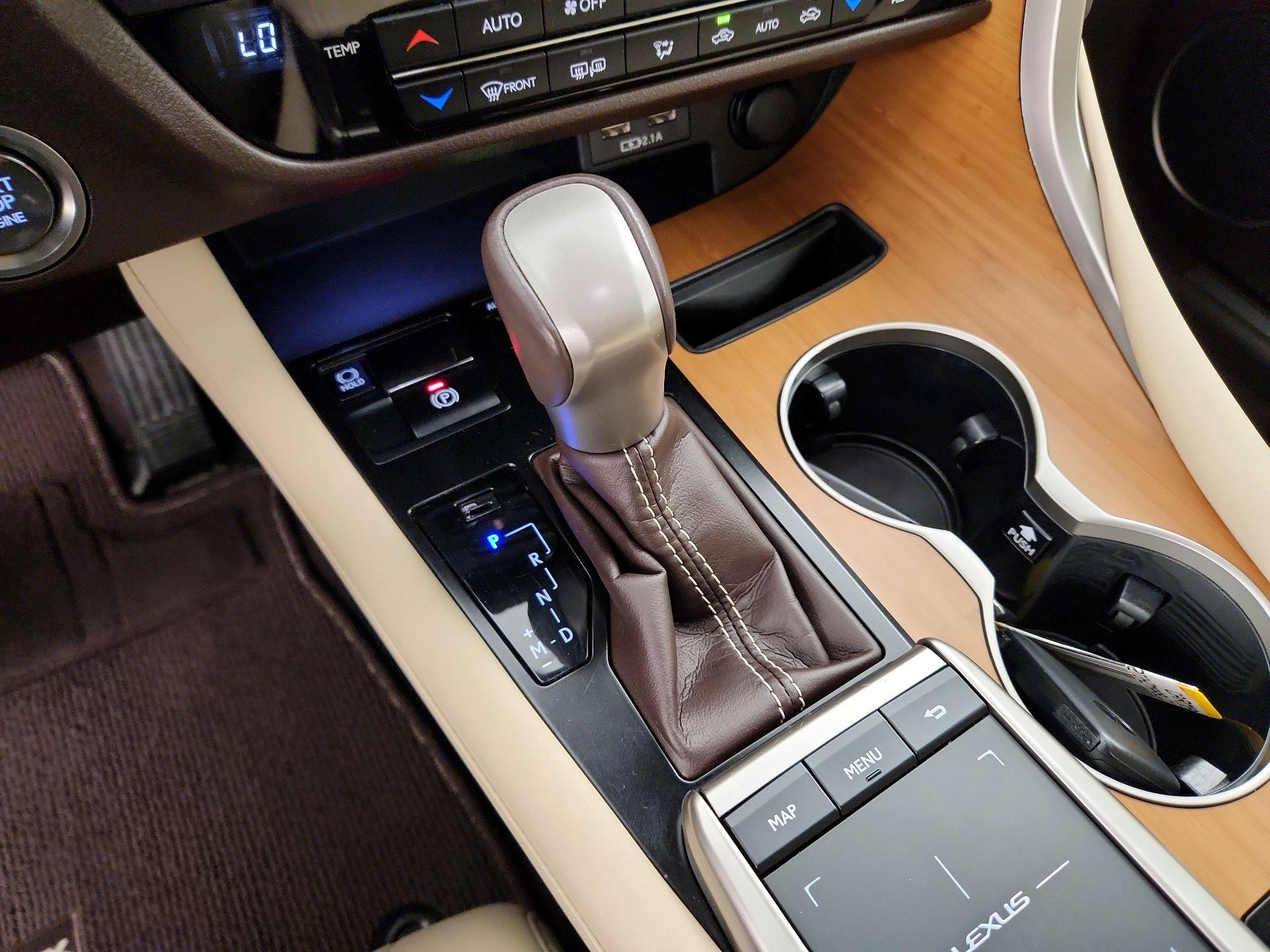 Thumbnail: 2020 Lexus RX - 18