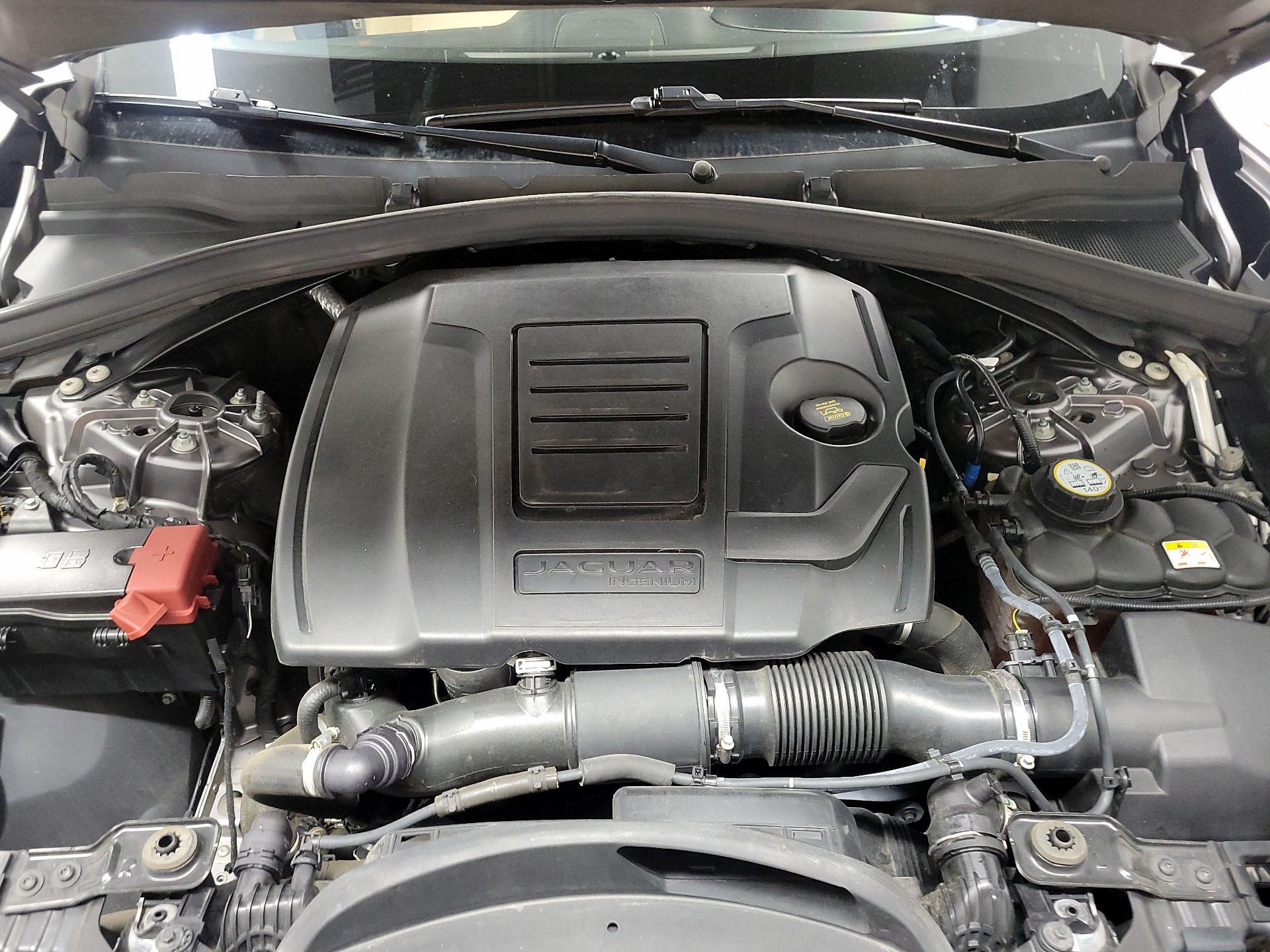 Thumbnail: 2020 Jaguar F-Pace - 18