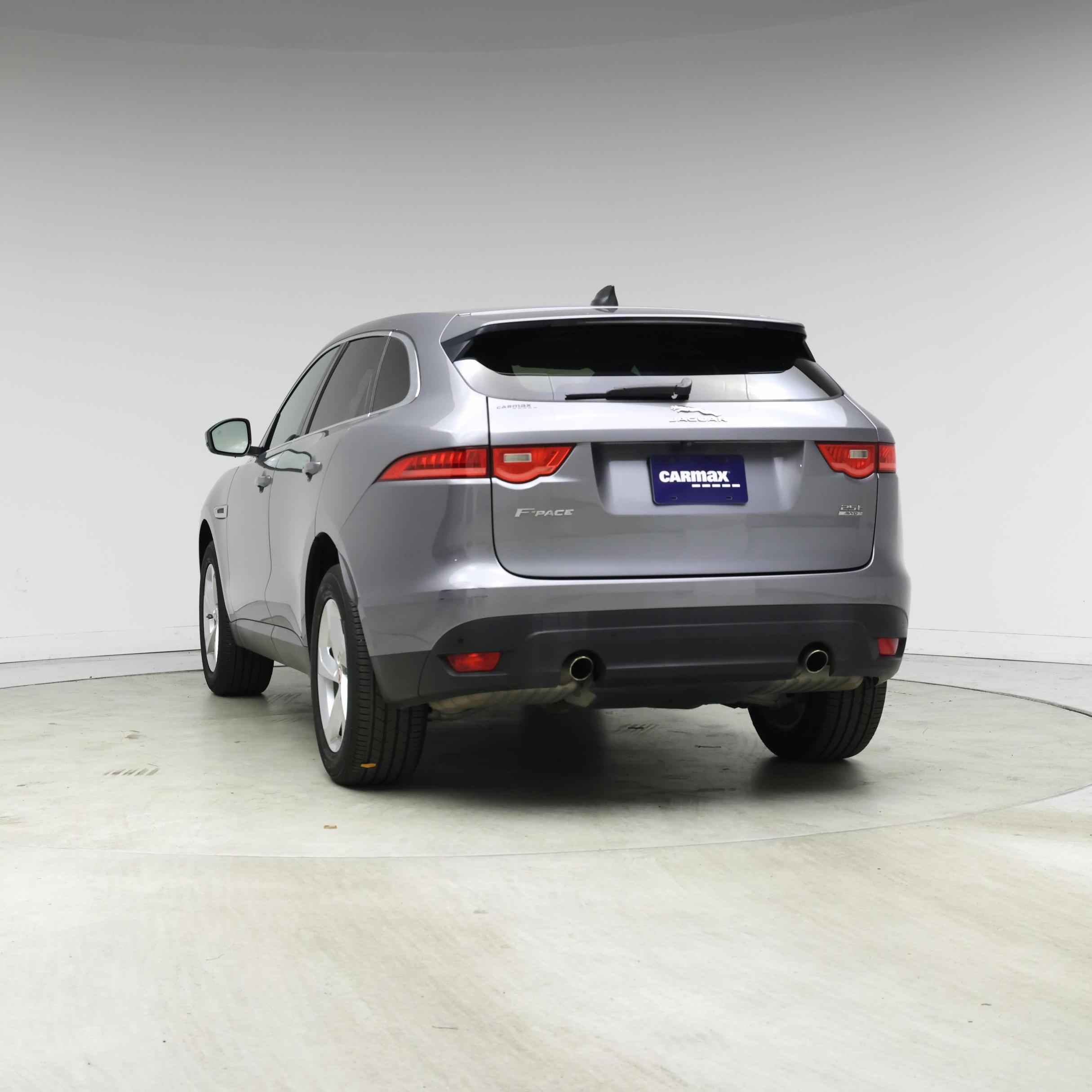 Thumbnail: 2020 Jaguar F-Pace - 6