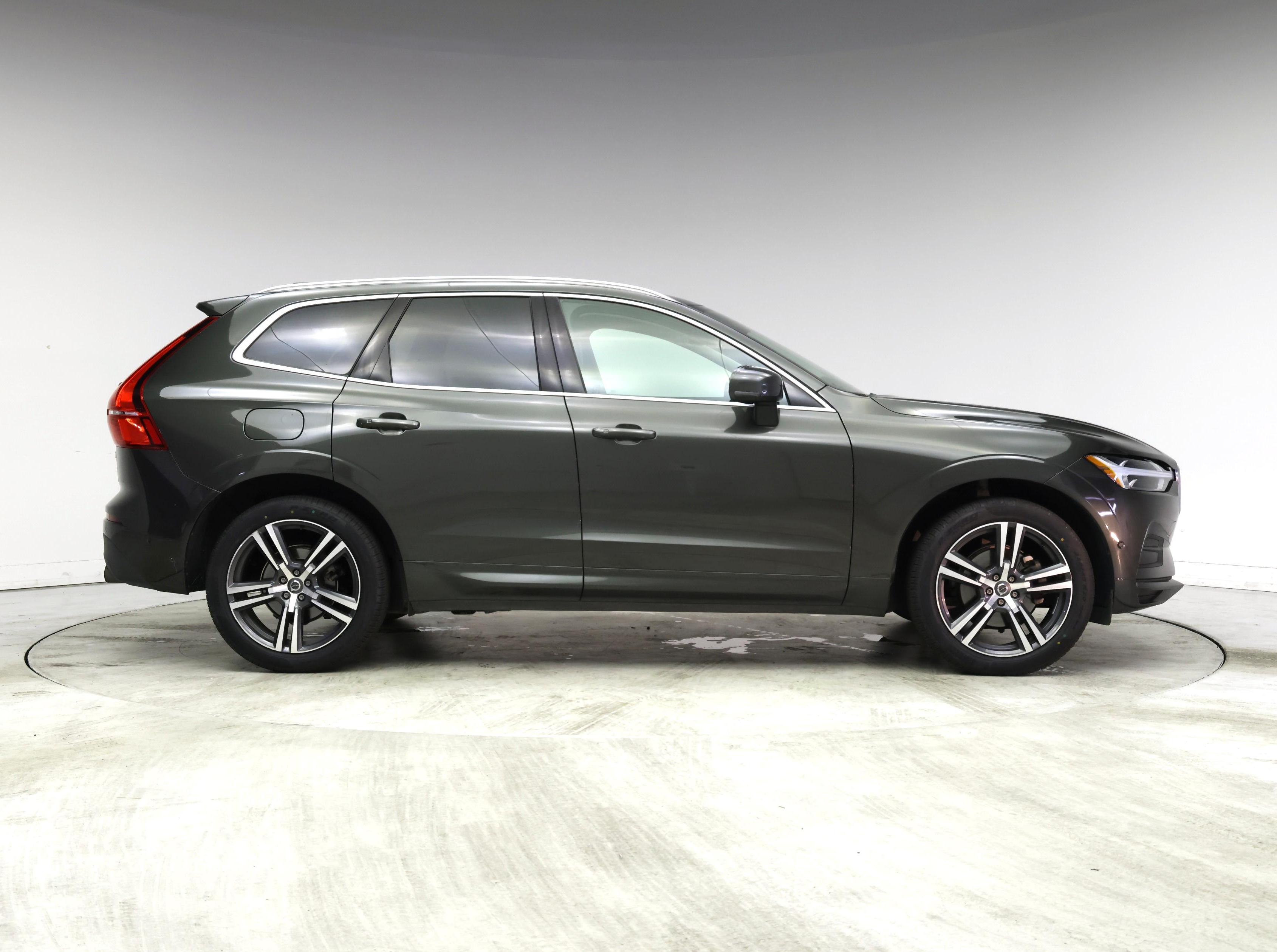 Thumbnail: 2019 Volvo XC60 - 7