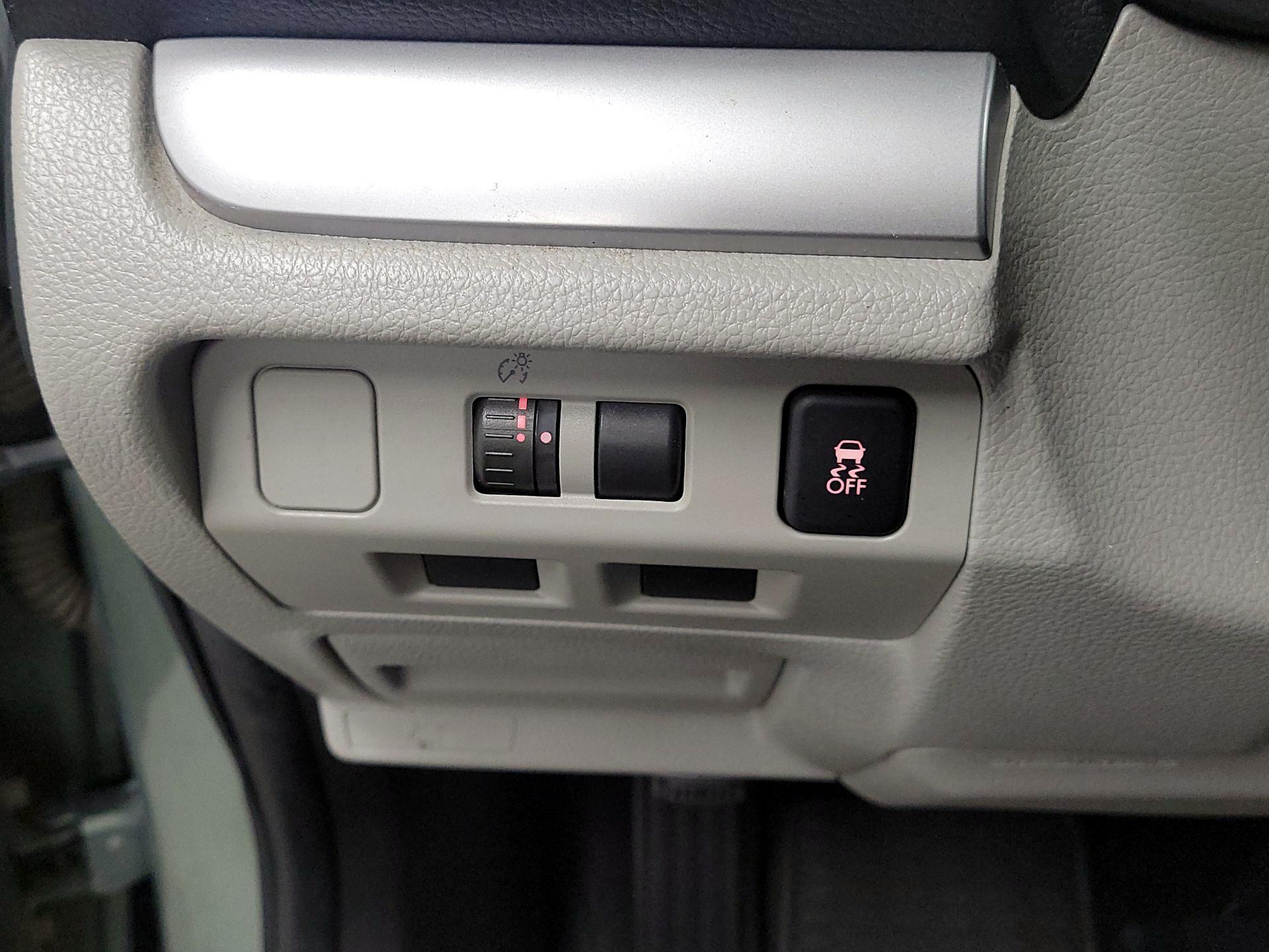 Thumbnail: 2015 Subaru Forester - 13