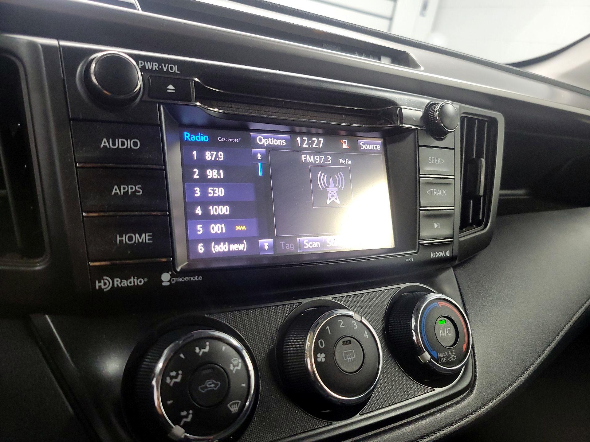 Thumbnail: 2017 Toyota RAV4 - 15