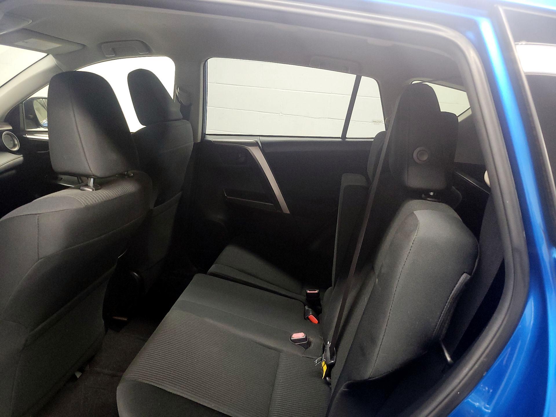 Thumbnail: 2017 Toyota RAV4 - 19