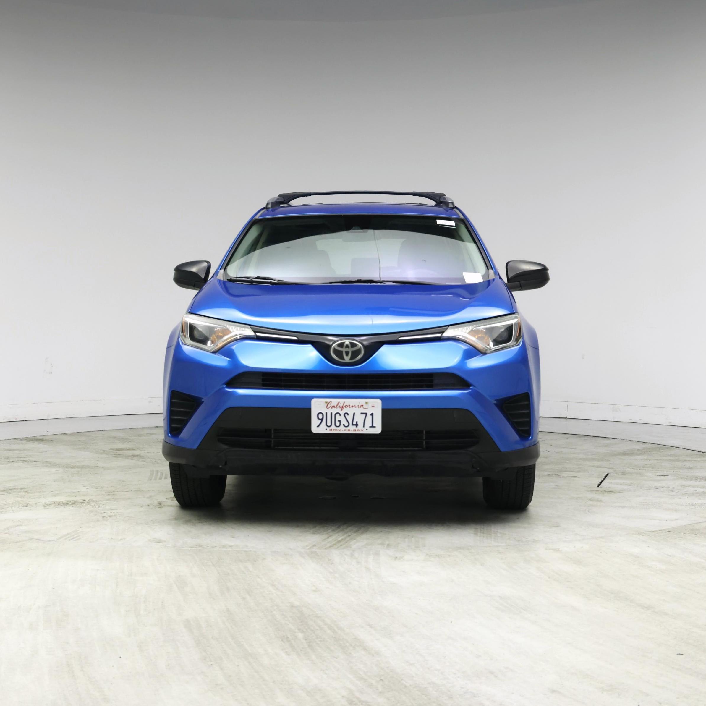 Thumbnail: 2017 Toyota RAV4 - 5