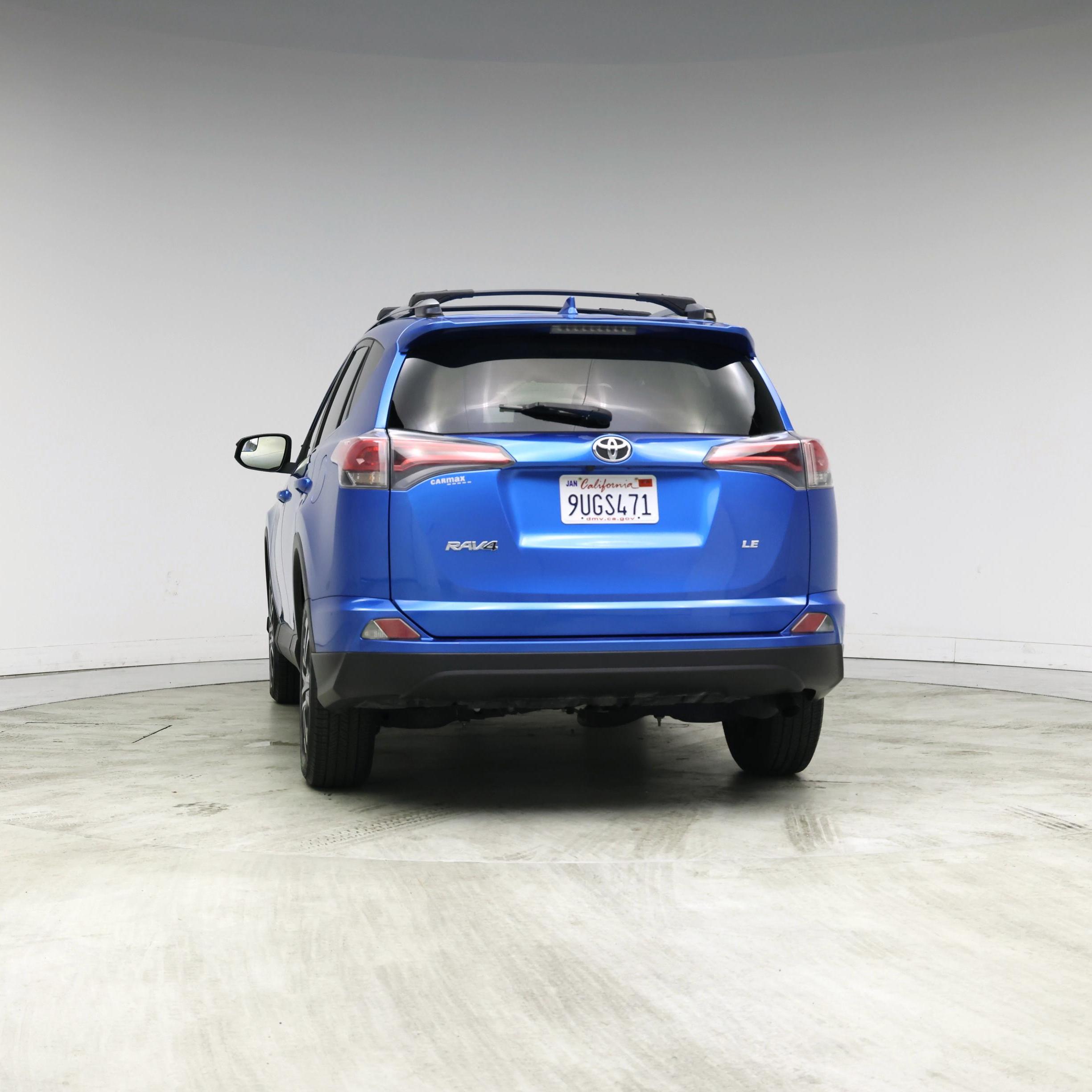 Thumbnail: 2017 Toyota RAV4 - 6