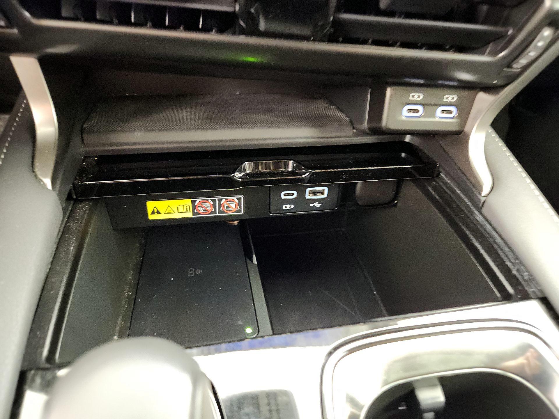 Thumbnail: 2024 Lexus RX - 18