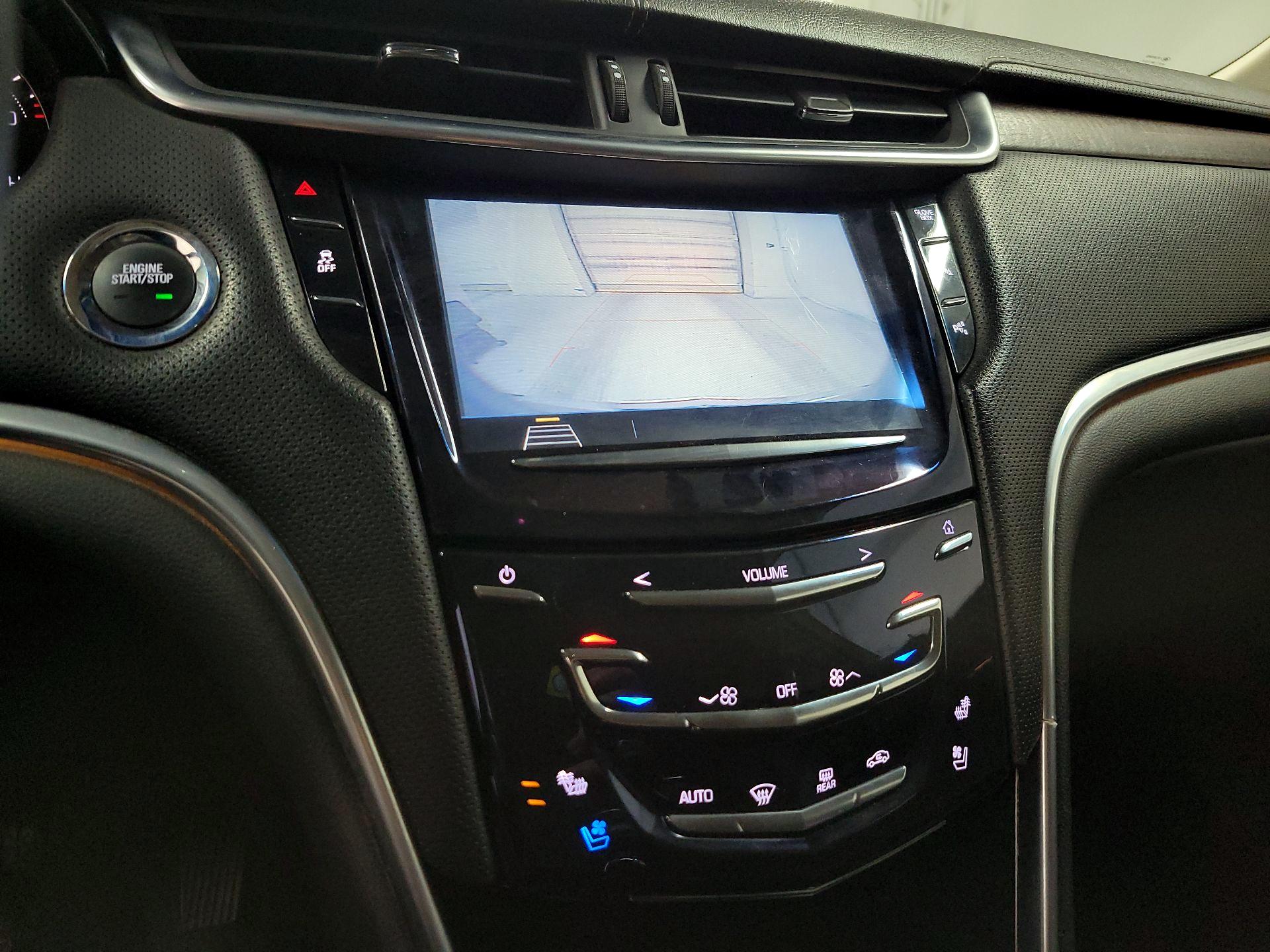Thumbnail: 2019 Cadillac XTS - 14