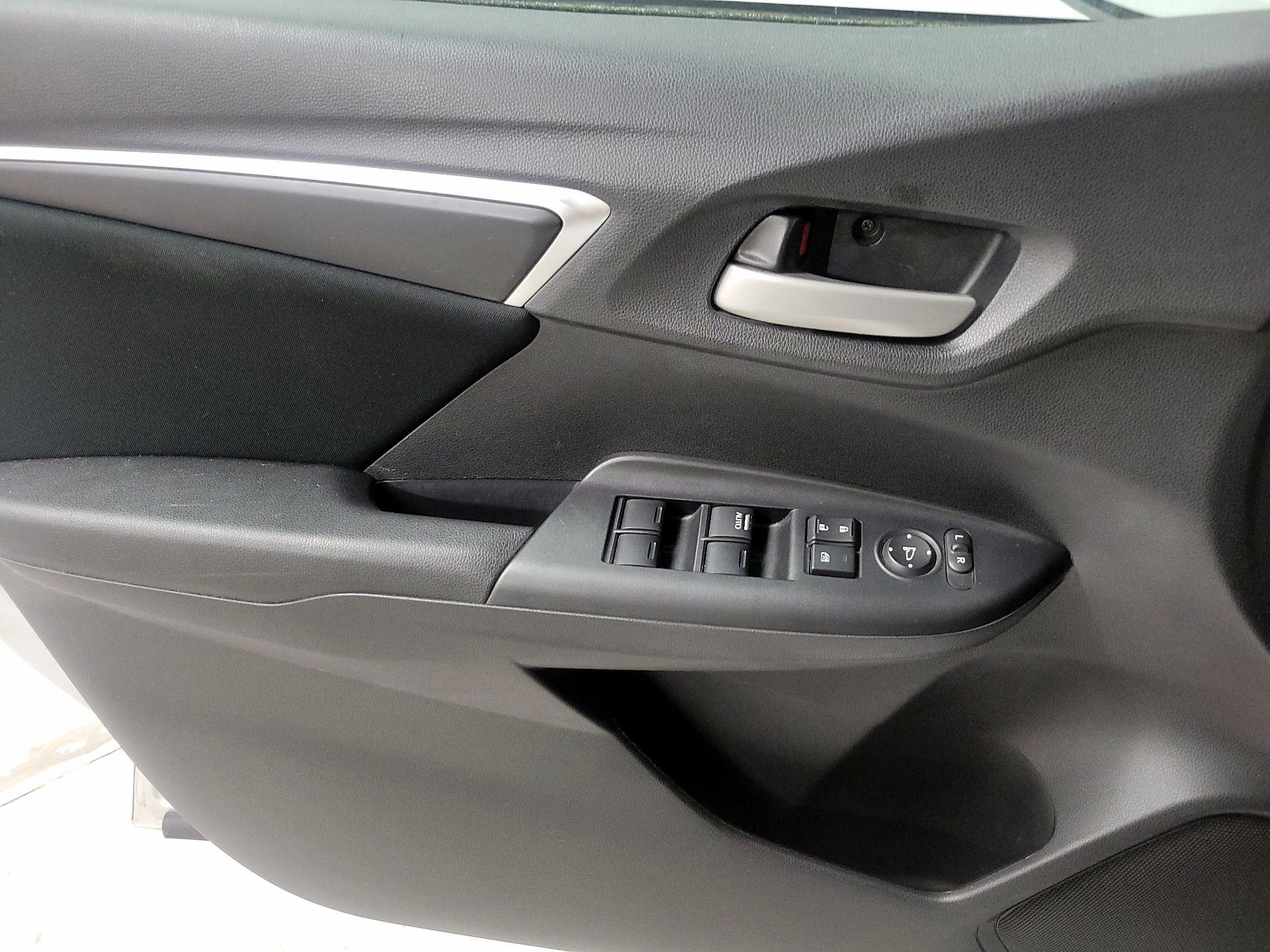 Thumbnail: 2015 Honda Fit - 12