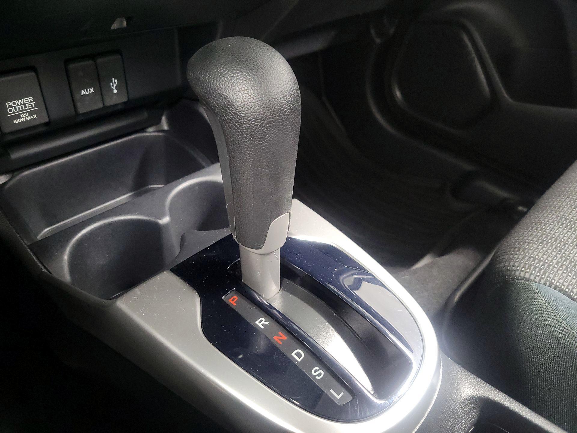 Thumbnail: 2015 Honda Fit - 16
