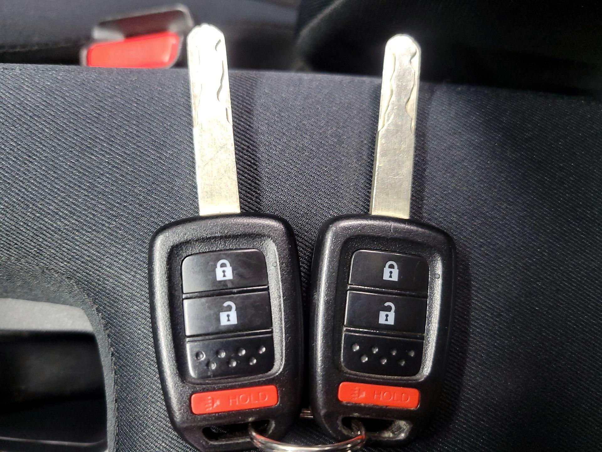 Thumbnail: 2015 Honda Fit - 20