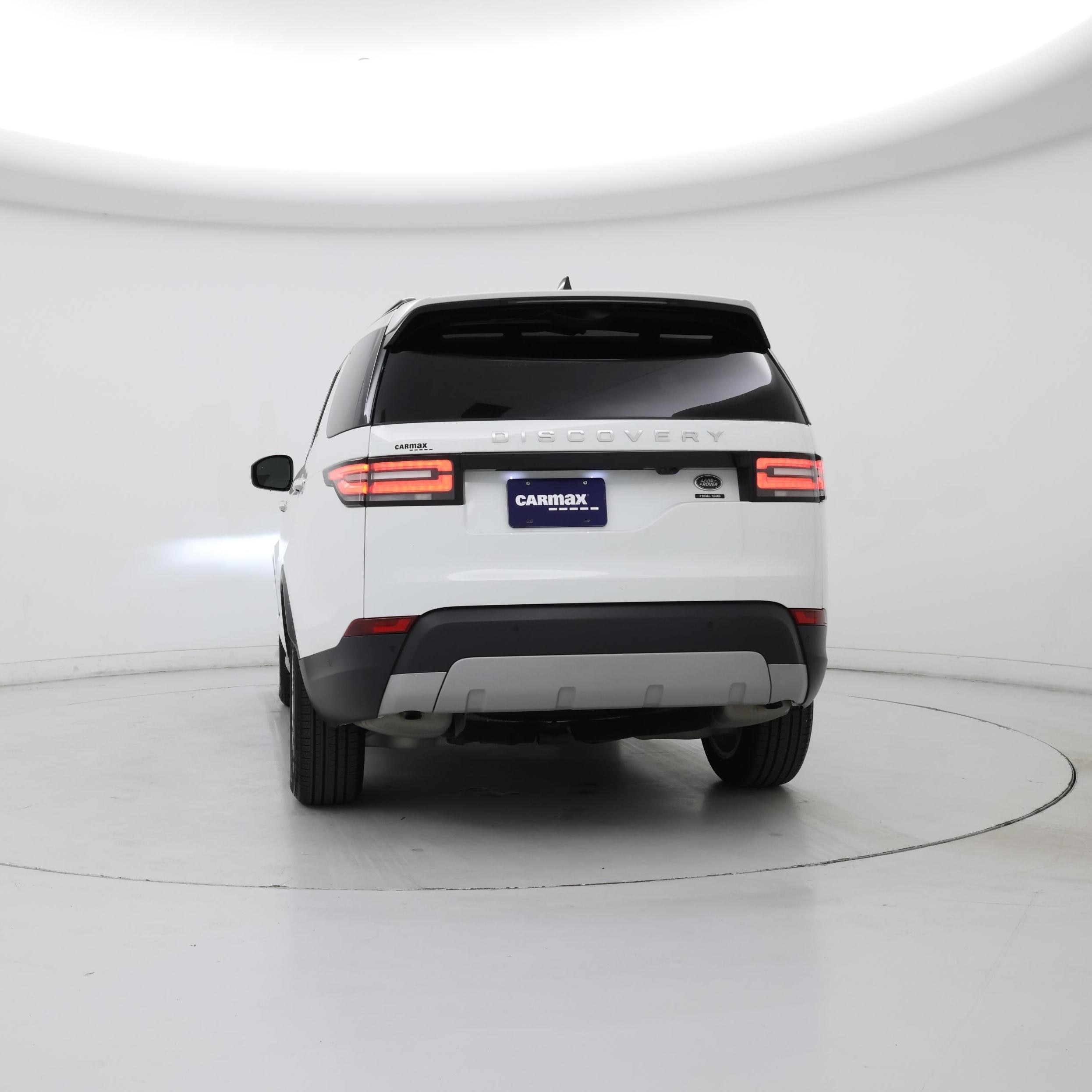 Thumbnail: 2020 Land Rover Discovery - 6