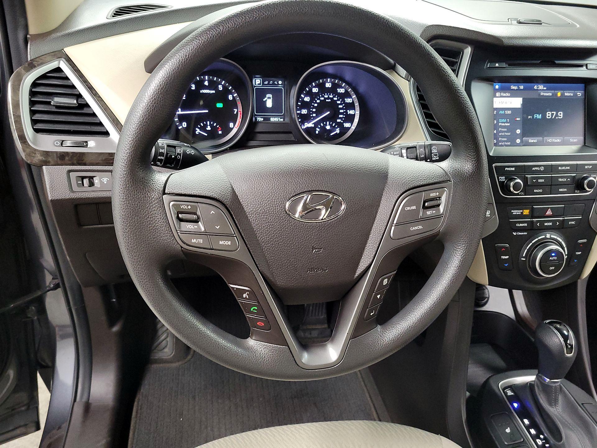 Thumbnail: 2018 Hyundai Santa Fe - 10