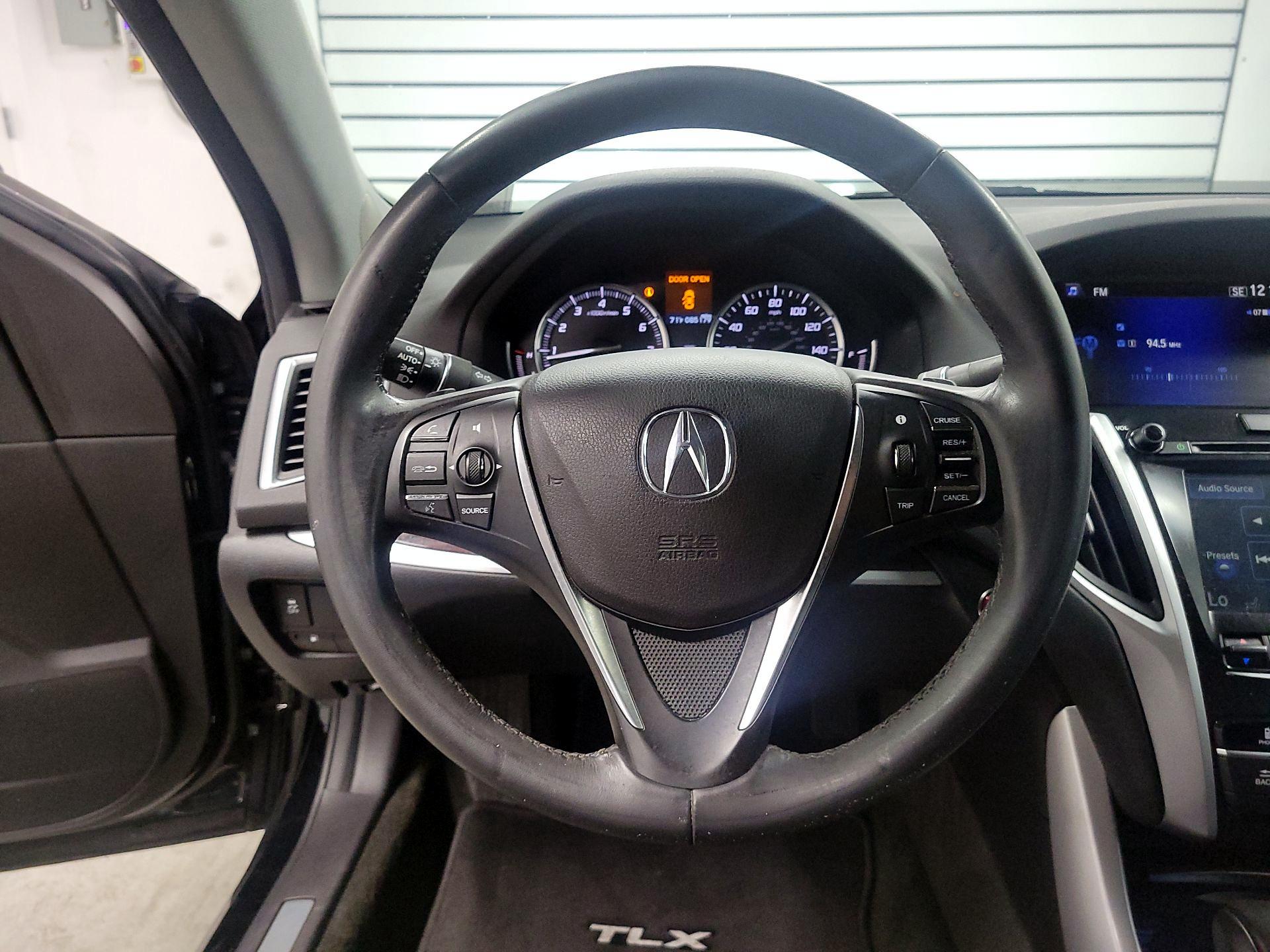 Thumbnail: 2017 Acura TLX - 10