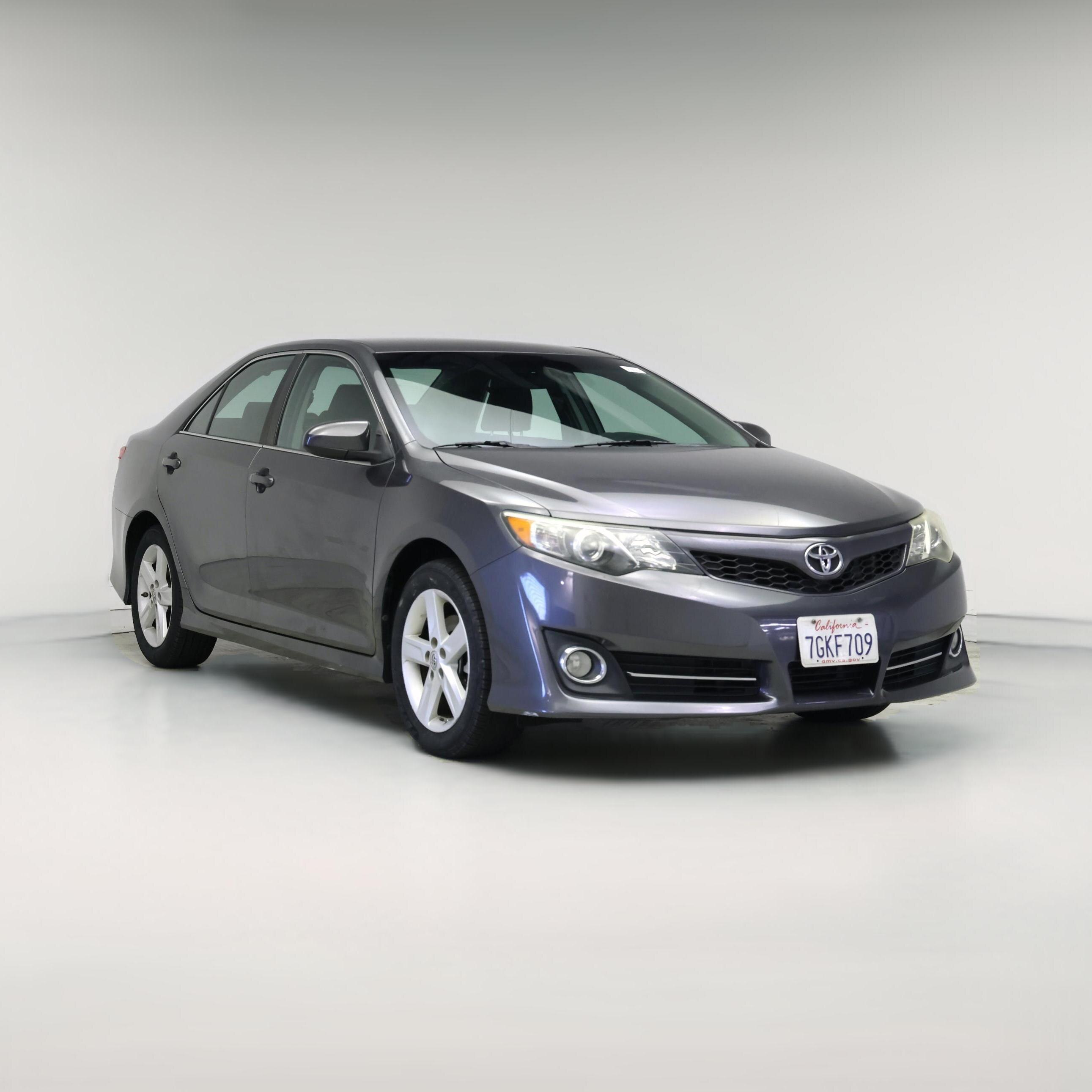Thumbnail: 2014 Toyota Camry - 1